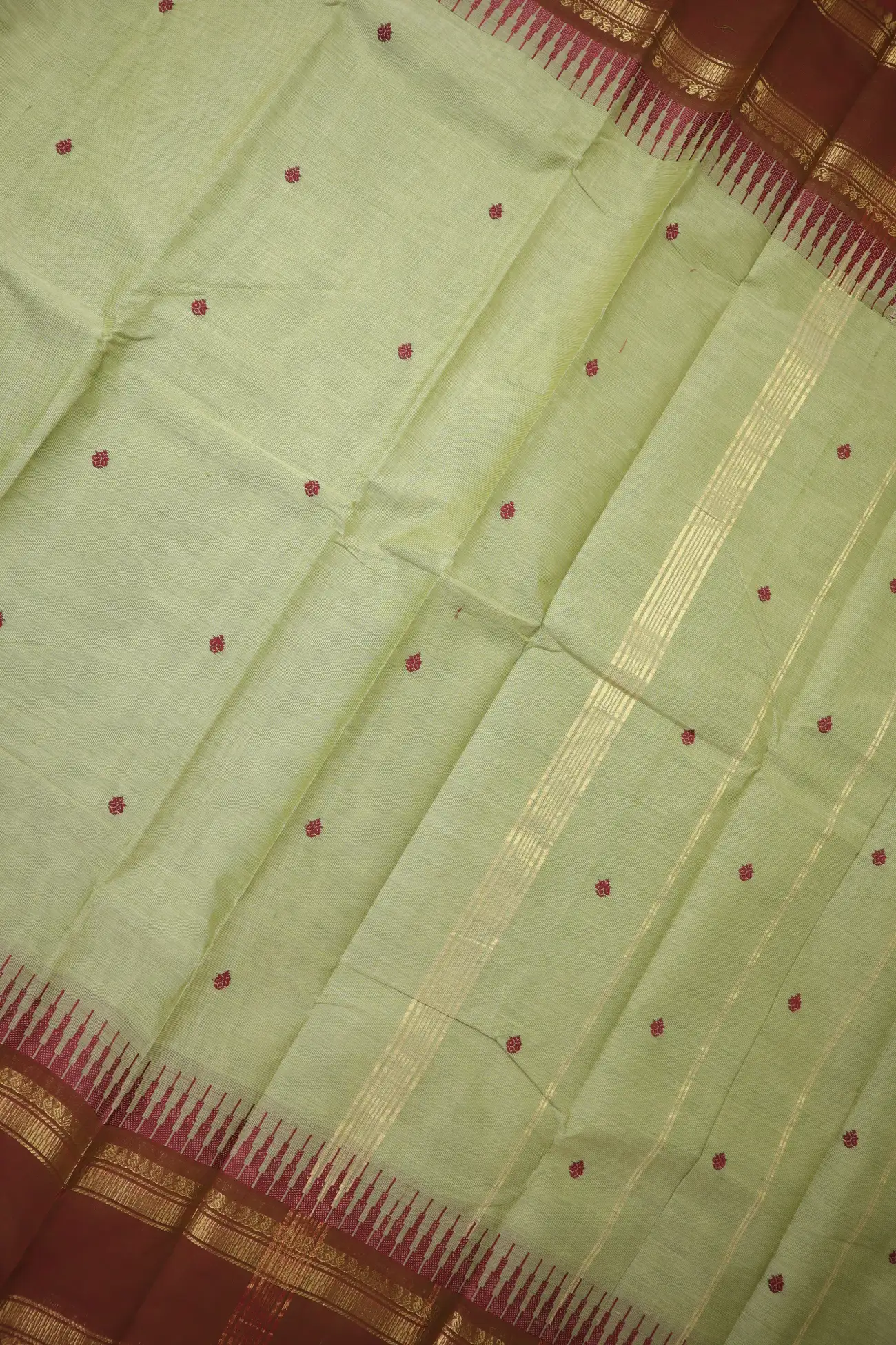 pista-green-oosi-gopuram-grand-chettinad-saree-gc002424-c