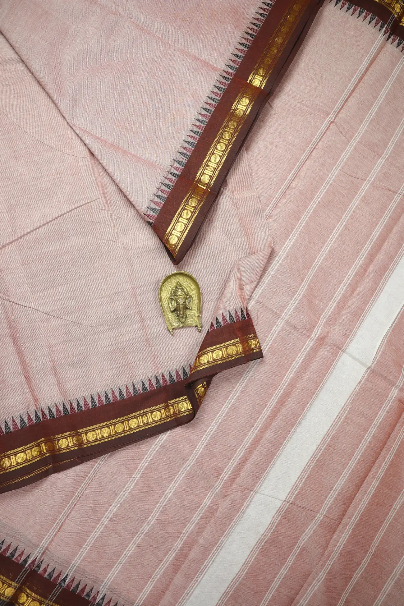 light-pink-temple-grand-chettinad-saree-gc002543-a