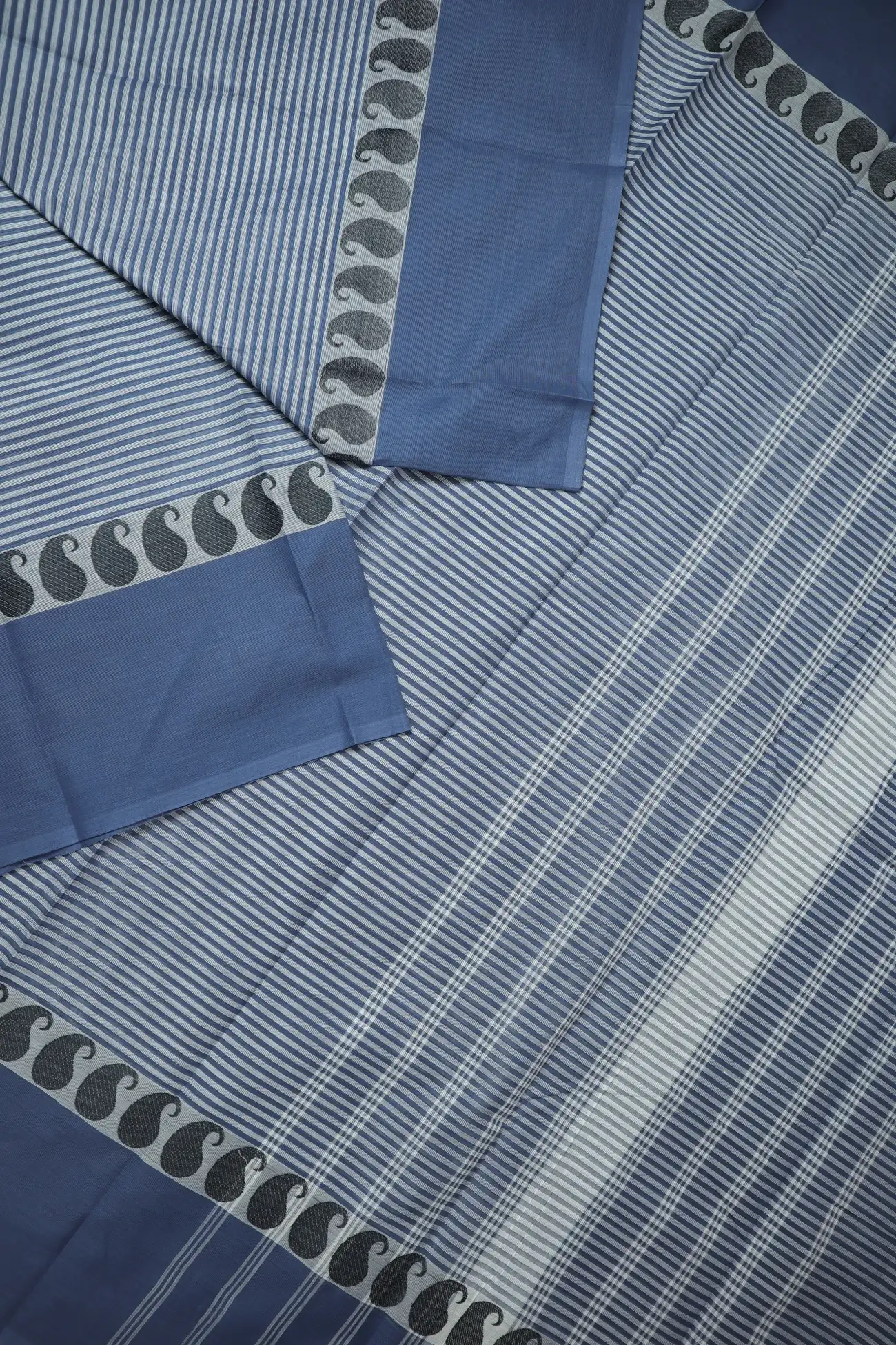 gray-mango-horizontal-stripes-grand-chettinad-saree-gc002576-b