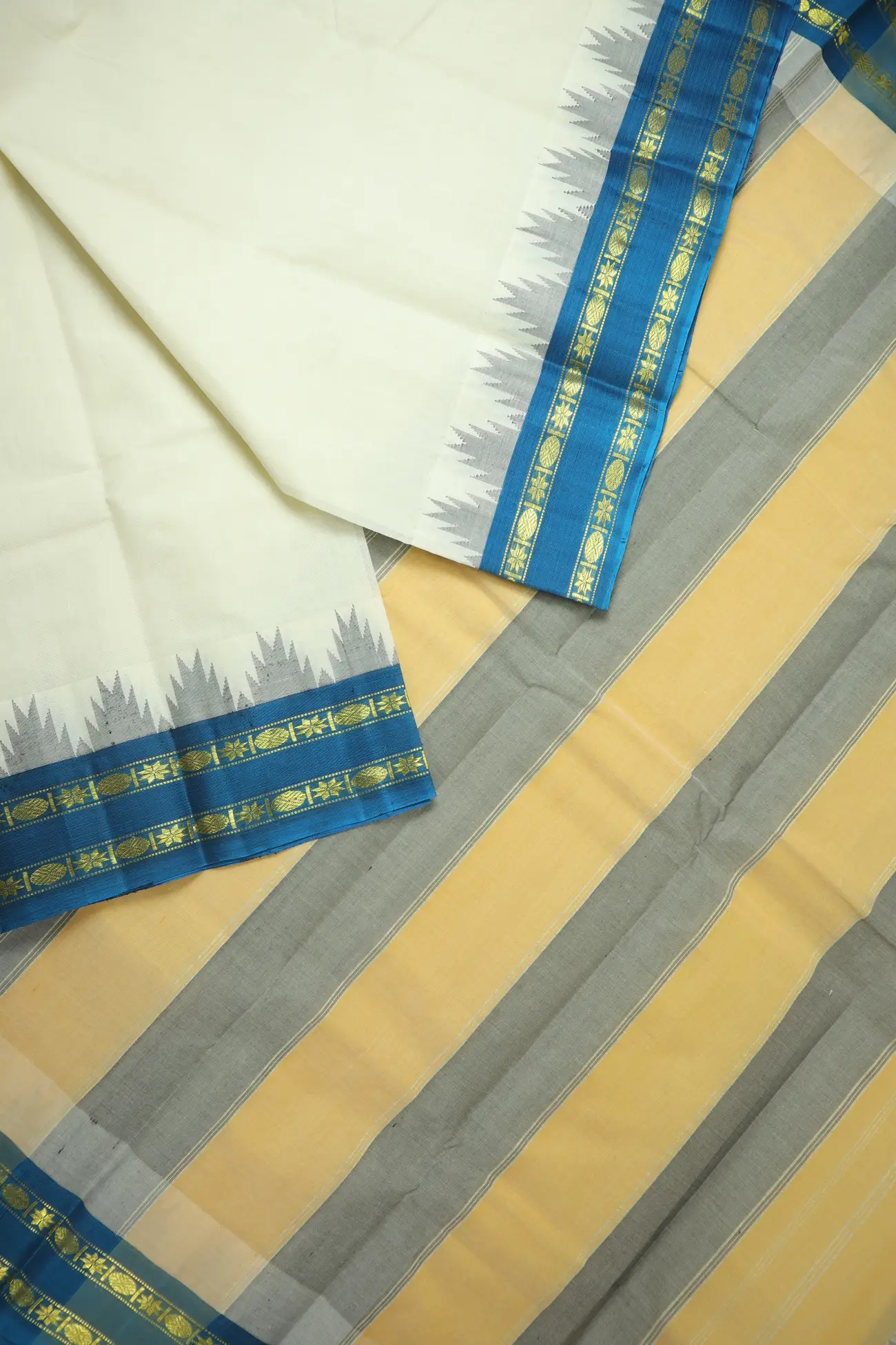 white-thalampoo-reku-ruthratcham-gadwal-saree-sb000084-b