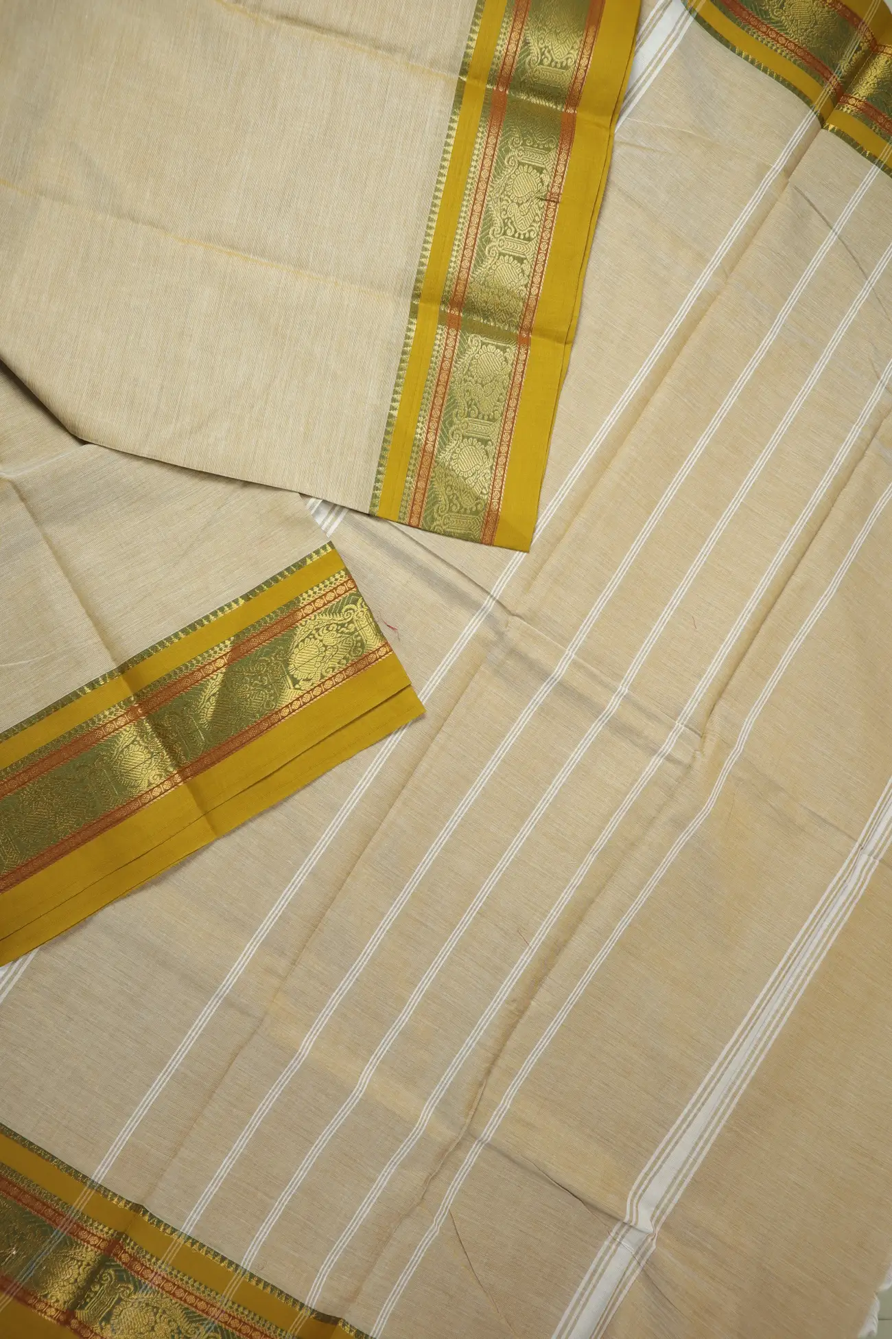 wheat-peacock-kundavai-saree-kun000082-b