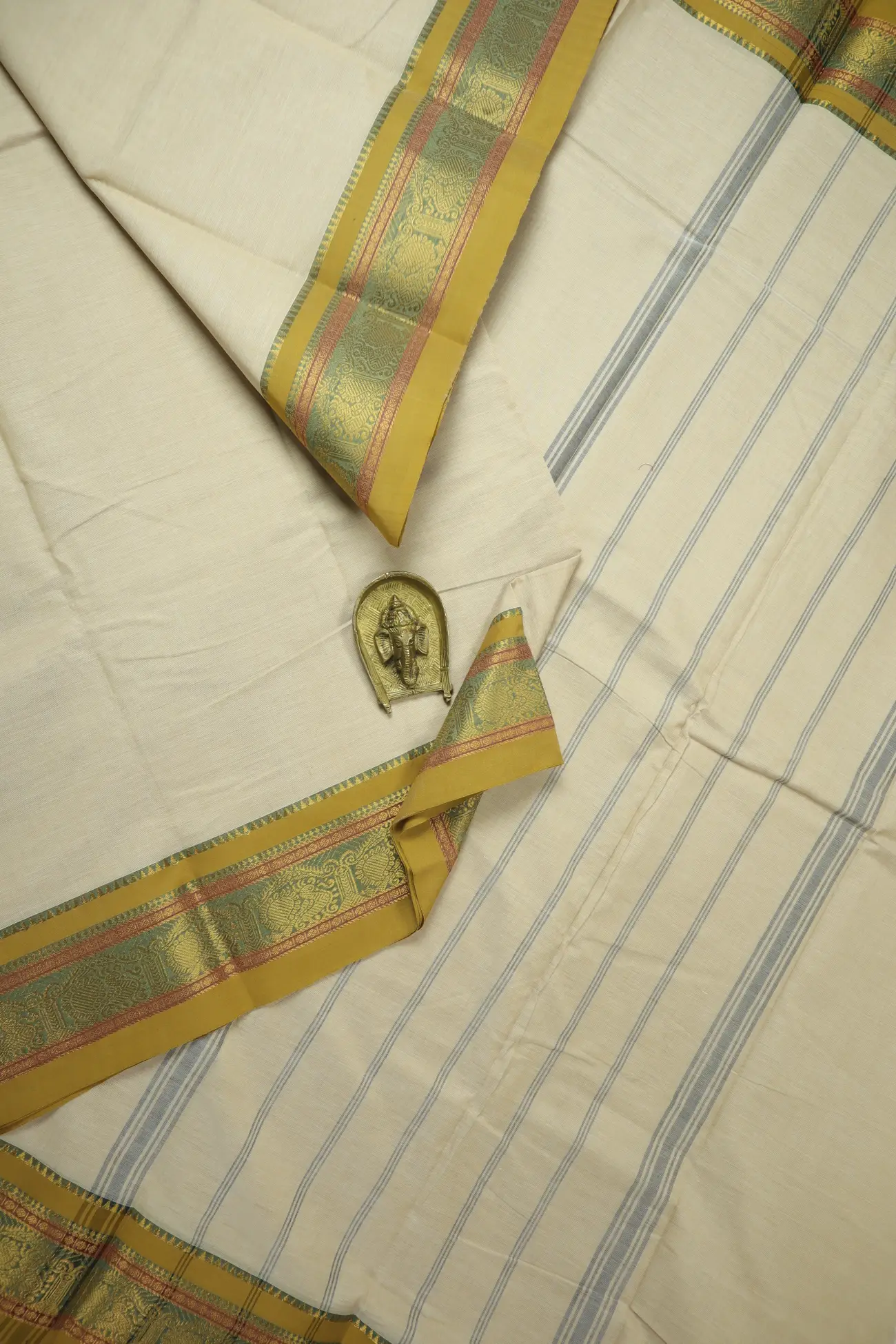 wheat-peacock-kundavai-saree-kun000077-a