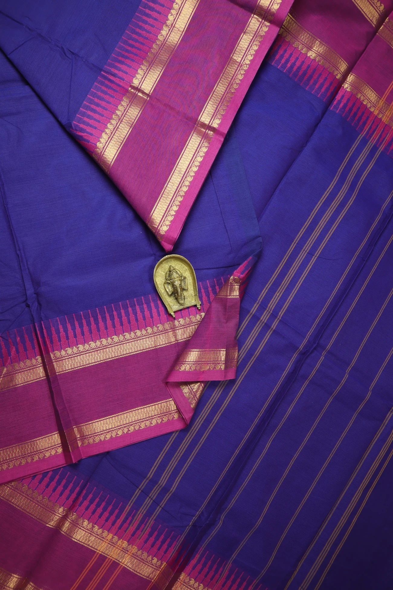 navy-oosi-gopuram-grand-chettinad-saree-gc002592-a