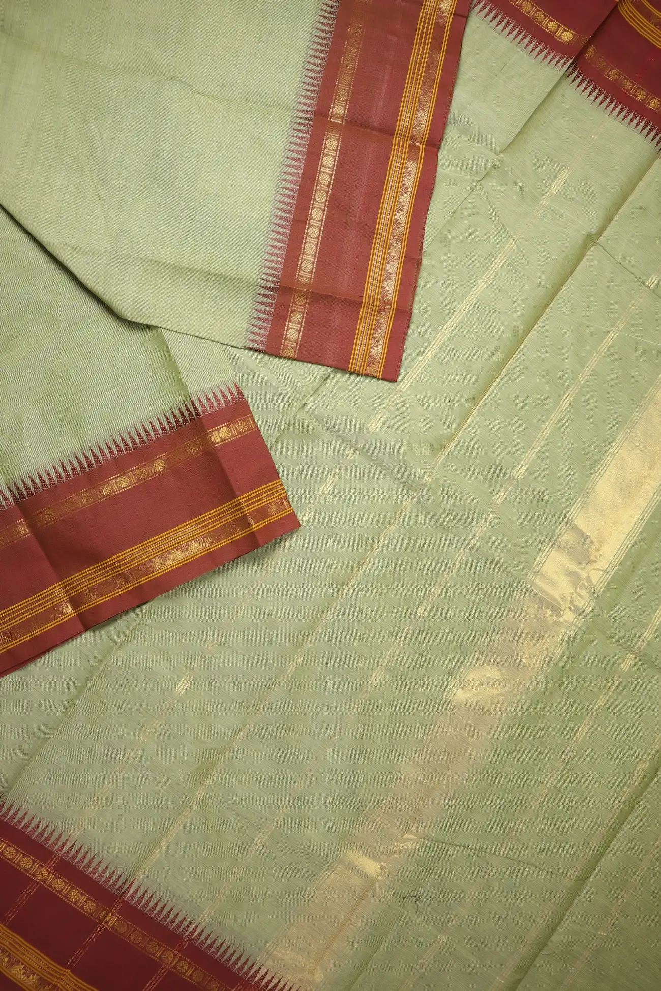 pista-green-oosi-gopuram-grand-chettinad-saree-gc002465-b
