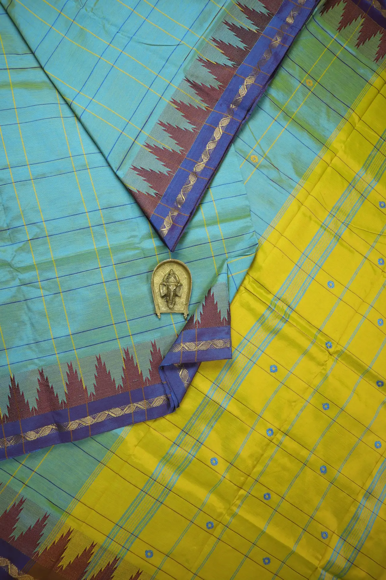 medium-aquamarine-thalampoo-reku-kundavai-saree-kun000088-a