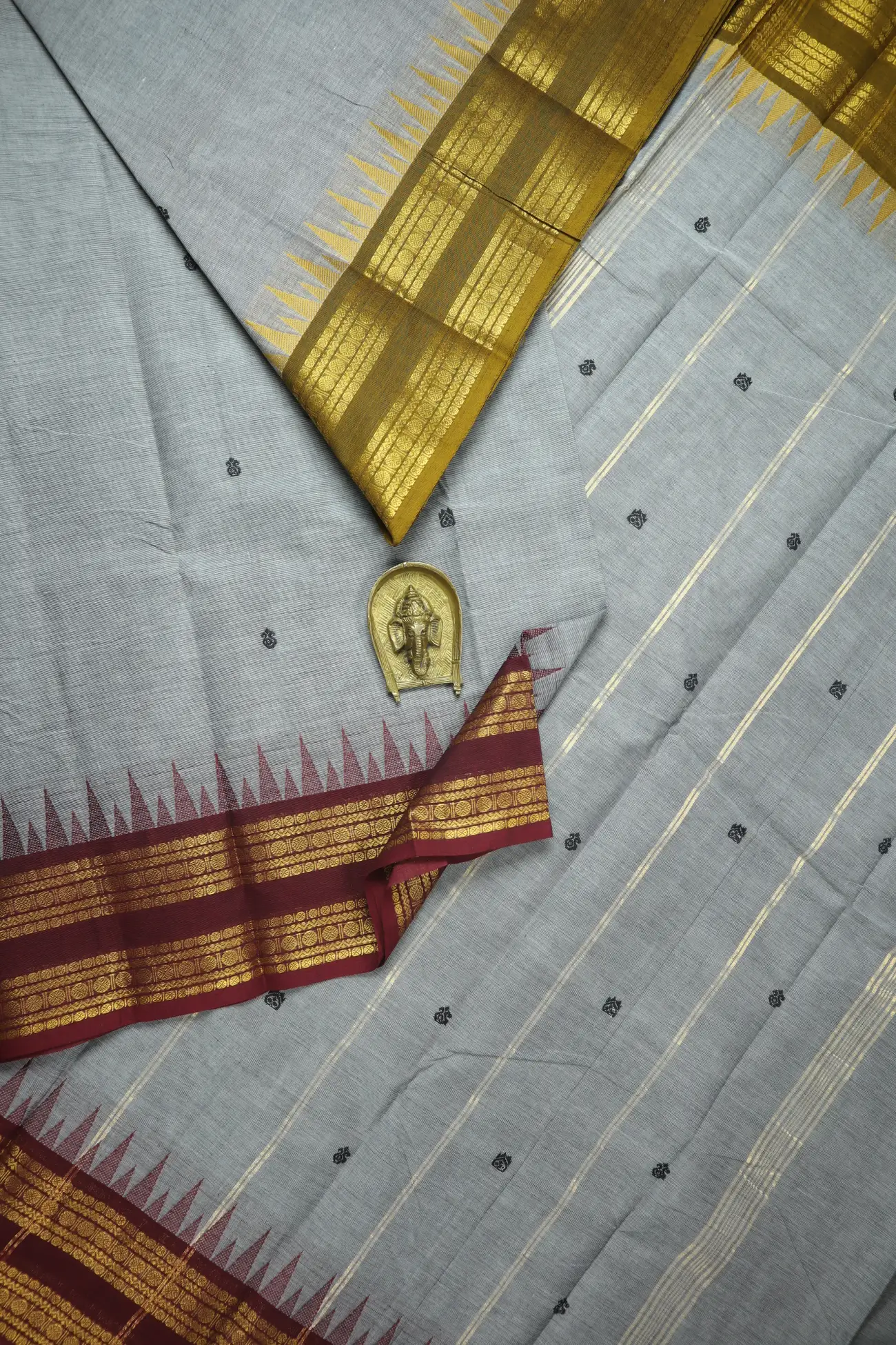 dim-gray-temple-grand-chettinad-saree-gc002484-a