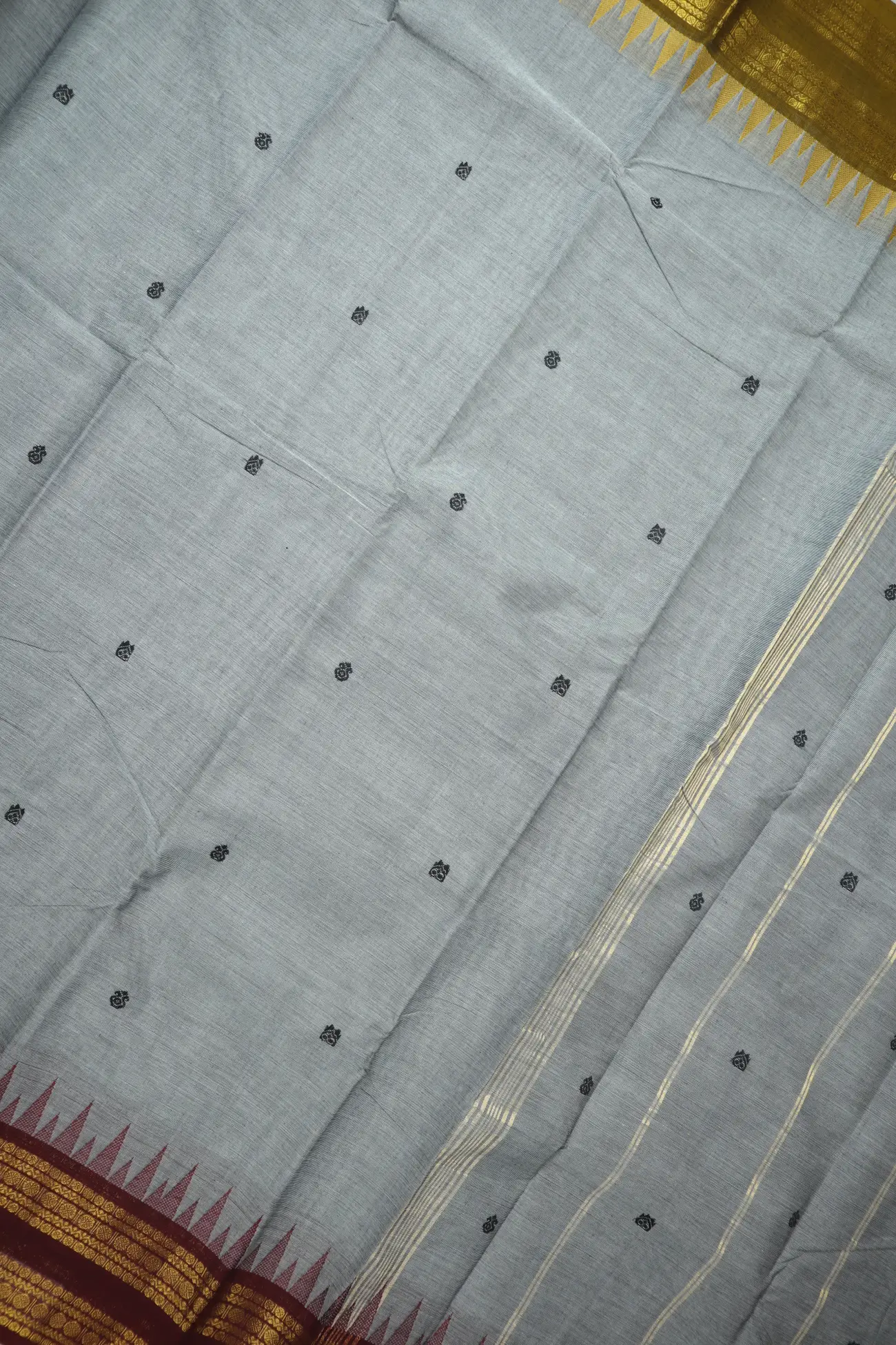 dim-gray-temple-grand-chettinad-saree-gc002484-c