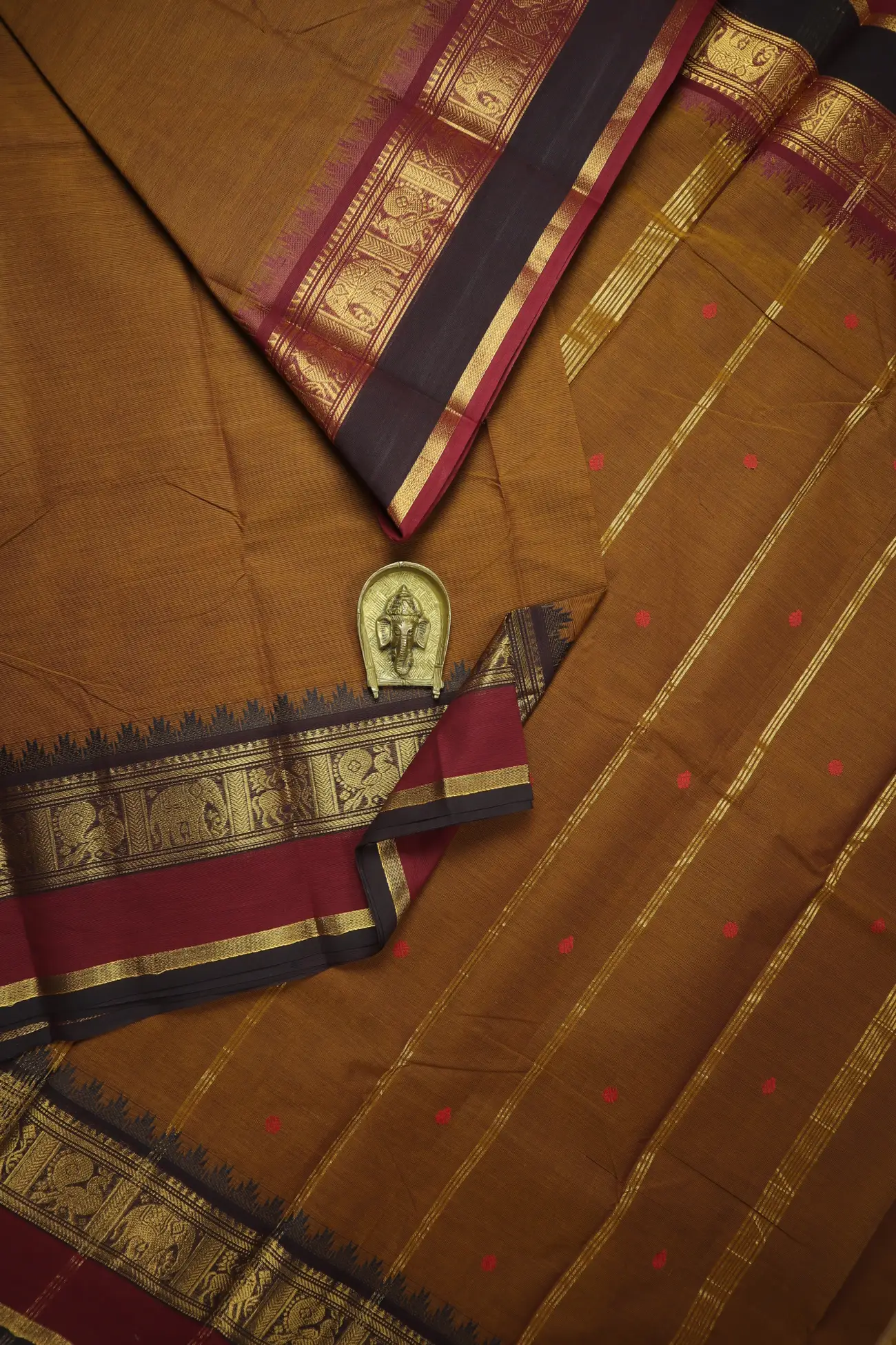 brown-elephant-grand-chettinad-saree-gc002503-a