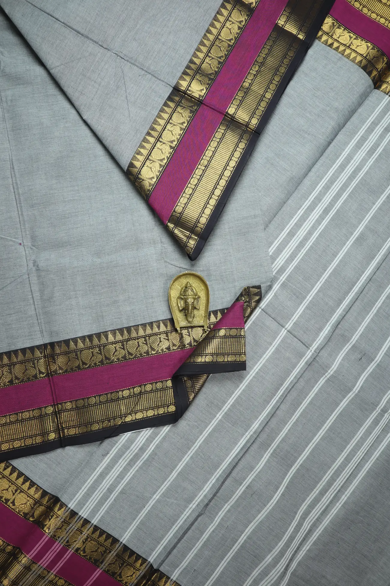 dim-gray-peacock-grand-chettinad-saree-gc002441-a