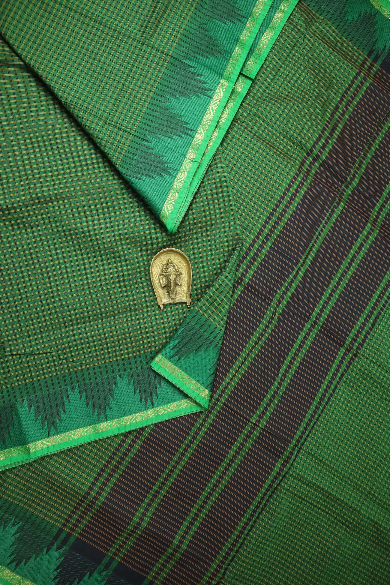 green-thalampoo-reku-chettinad-madisar-ny000878-a