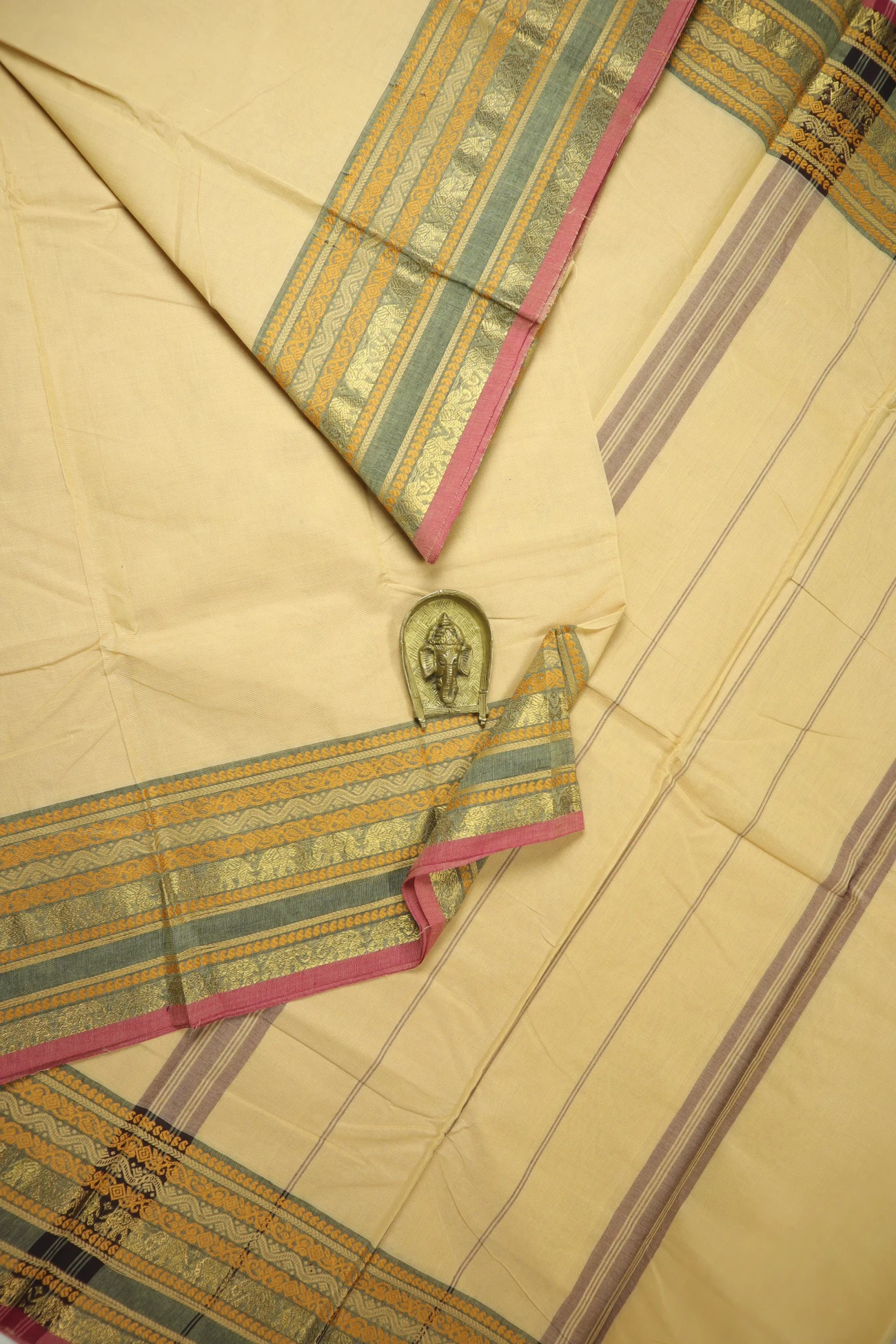 wheat-flower-grand-chettinad-saree-gc002560-a