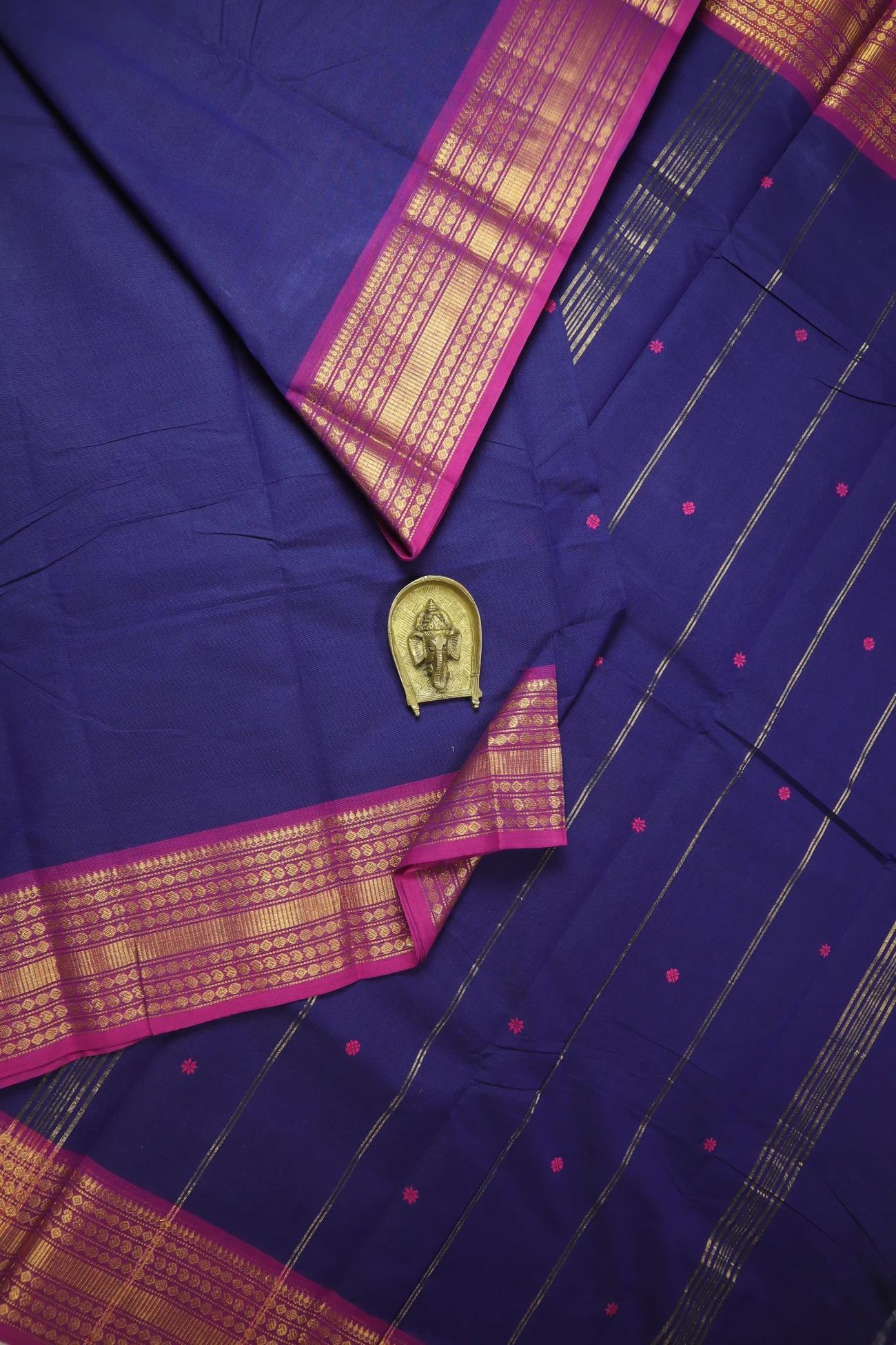 navy-mango-grand-chettinad-saree-gc002497-a