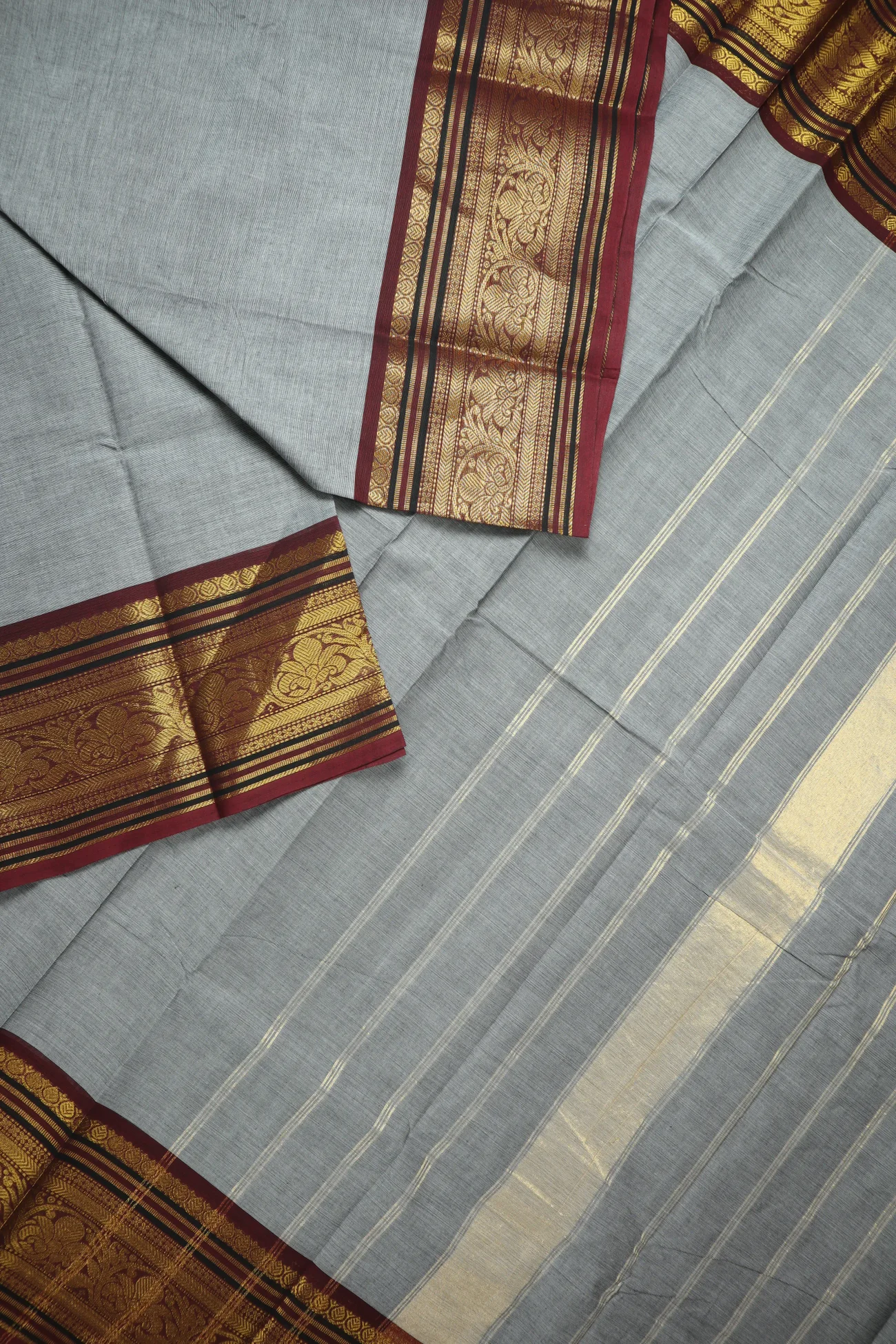 dim-gray-flower-grand-chettinad-saree-gc002564-b