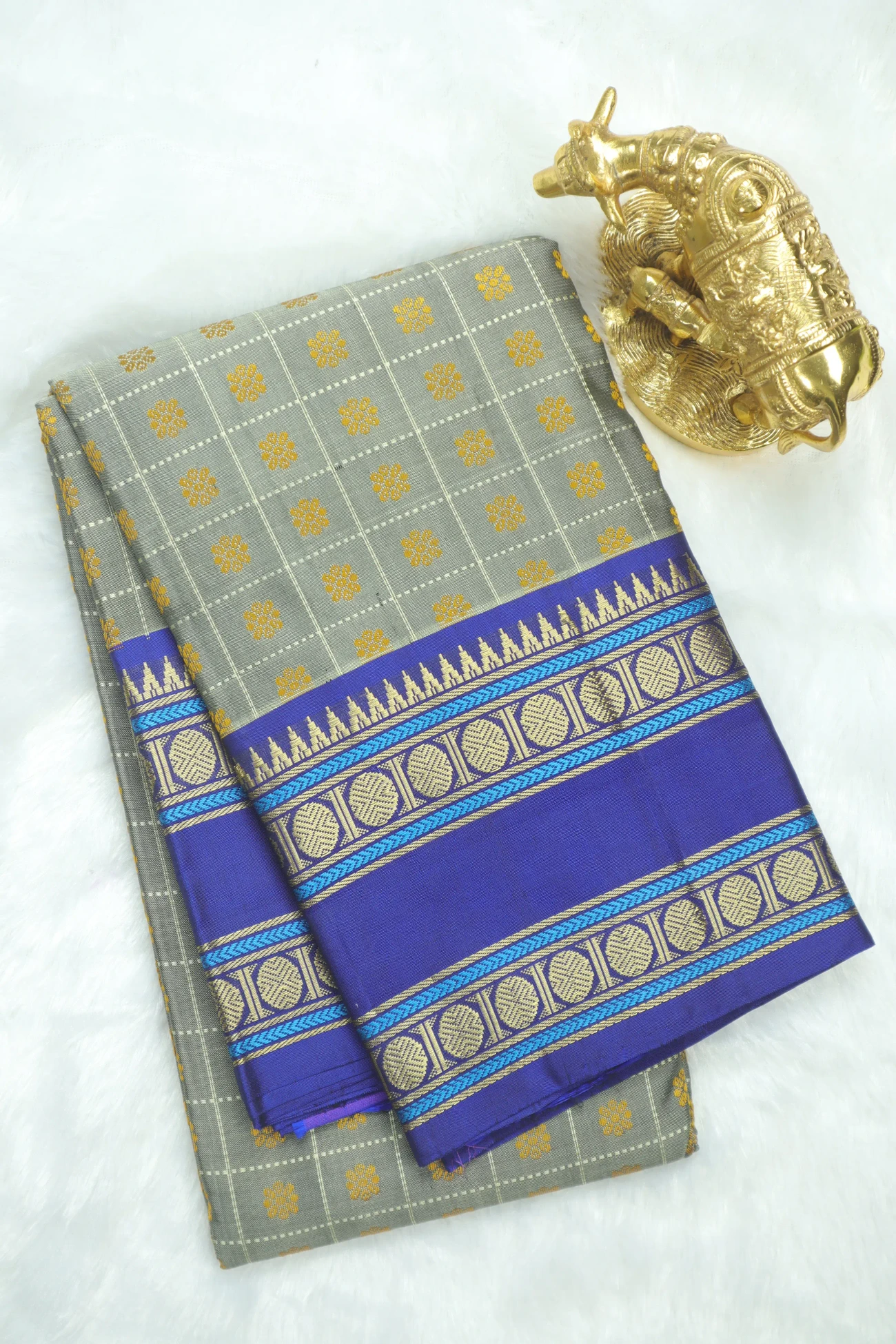dim-gray-thousand1000-butta-kanchipuram-silk-sarees-kss000531-a