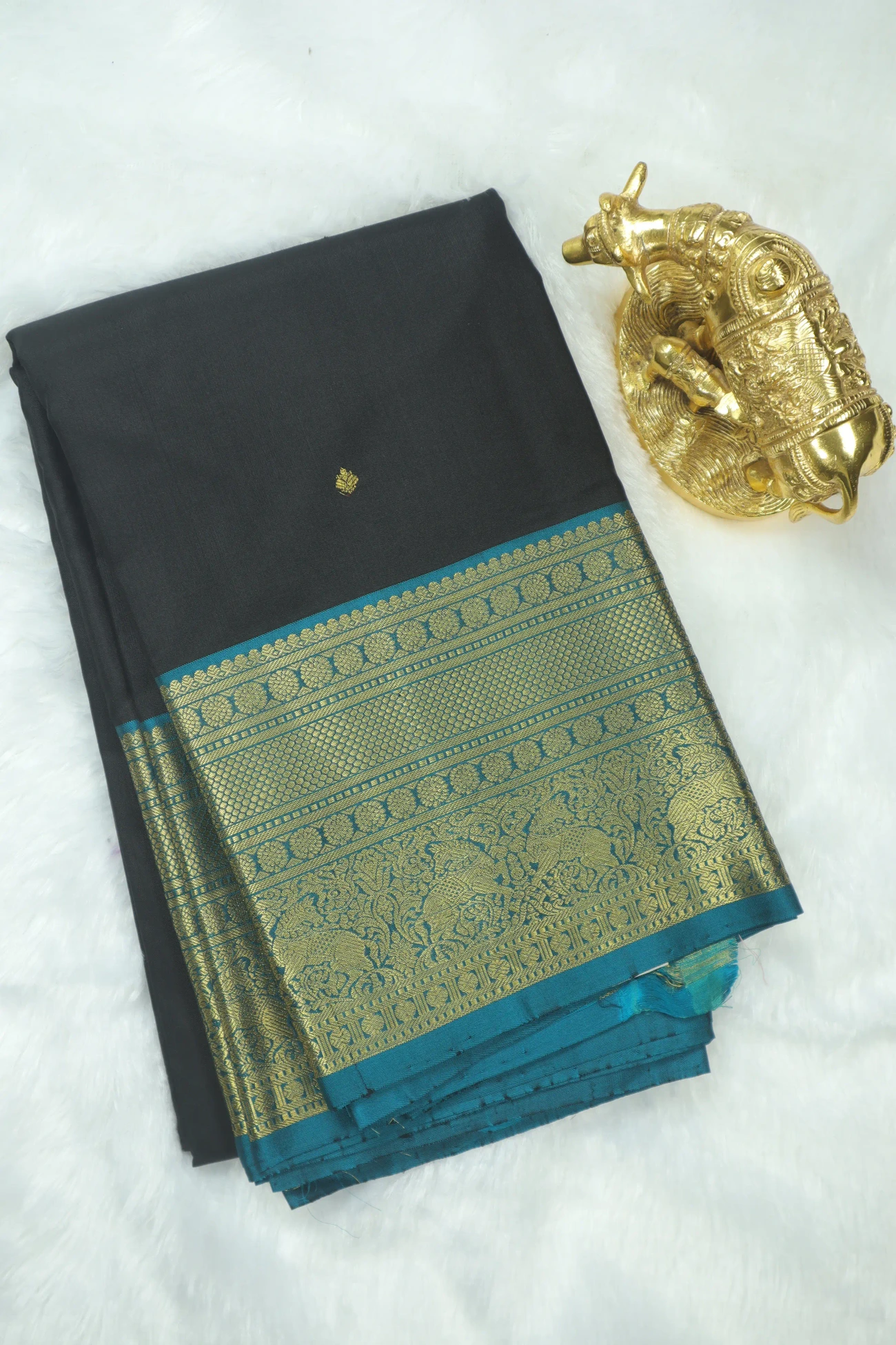 black-yazhi-kanchipuram-silk-sarees-kss000325-a