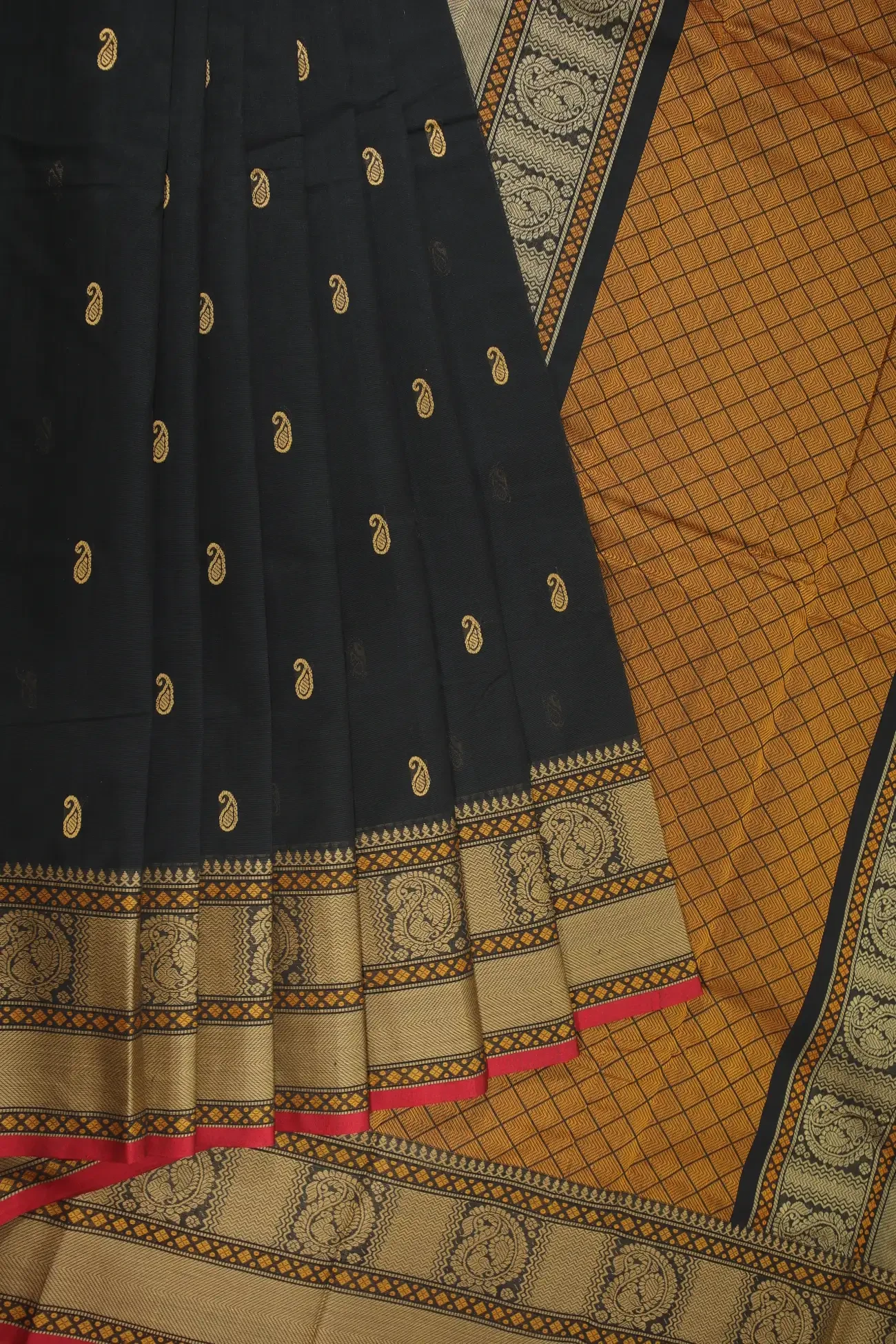 black-mango-peacock-kanchi-cotton-saree-uu005363-f