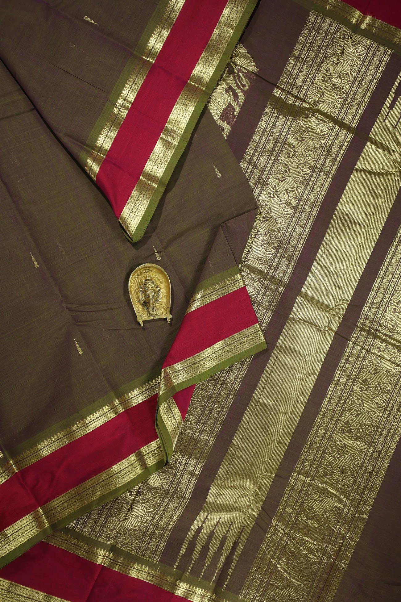 dark-olive-green-rain-drops-kanchi-cotton-sarees-uu004415-c