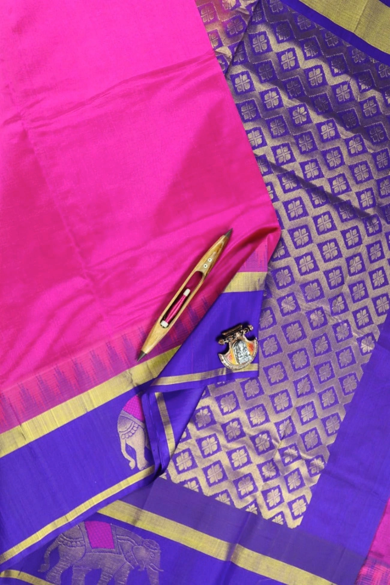 deep-pink-elephant-cotton-silk-sarees-sc000744-c