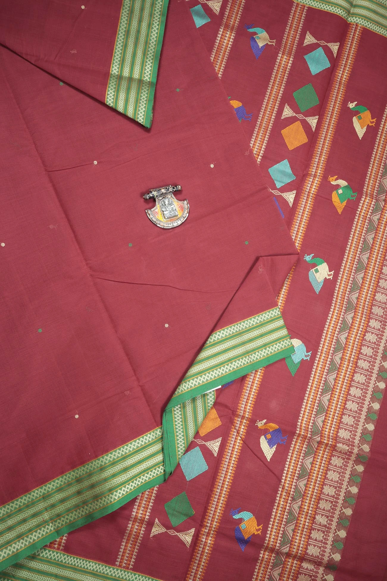 maroon-flower-kanchi-cotton-sarees-uu003967-c