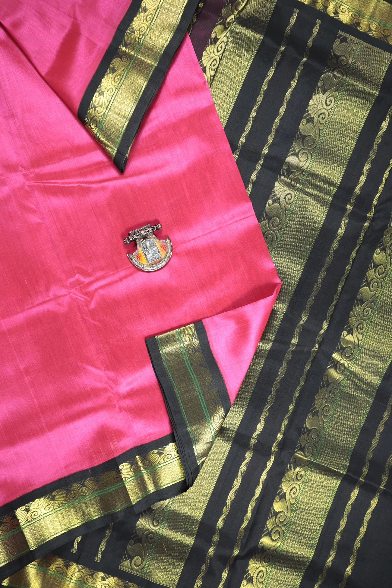 deep-pink-flower-cotton-silk-sarees-sc001912-d