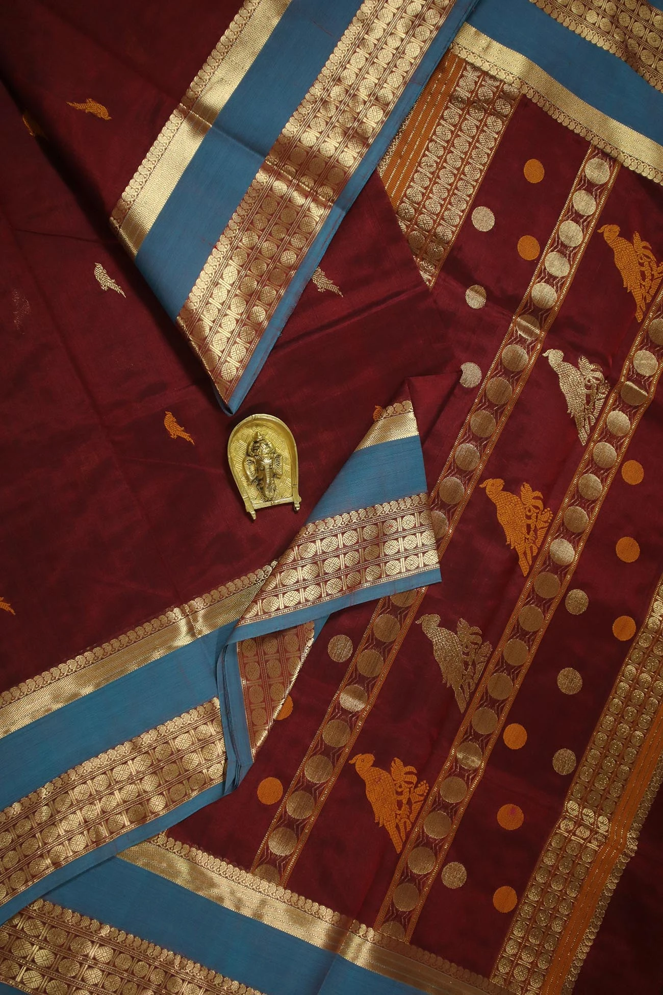 maroon-ruthratcham-cotton-silk-sarees-sc002387-d