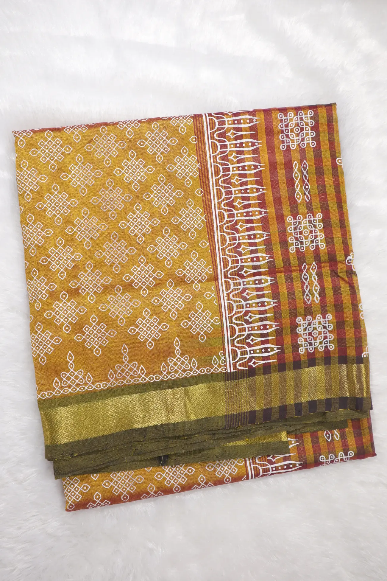gold-kolam-kanchi-silk-cotton-saree-sc003021-a