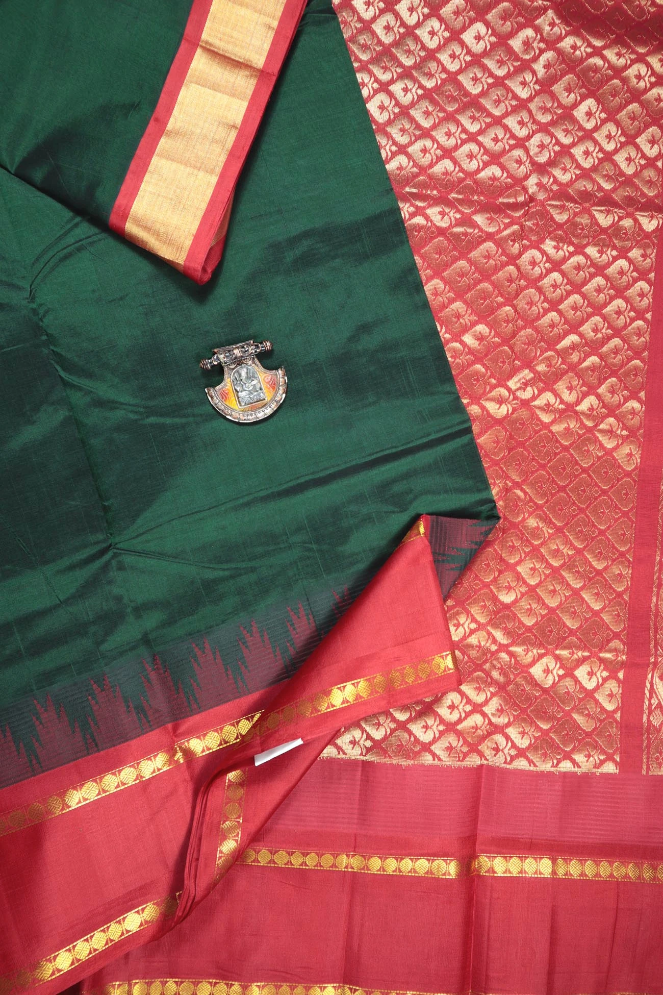 dark-green-temple-cotton-silk-sarees-sc002057-d
