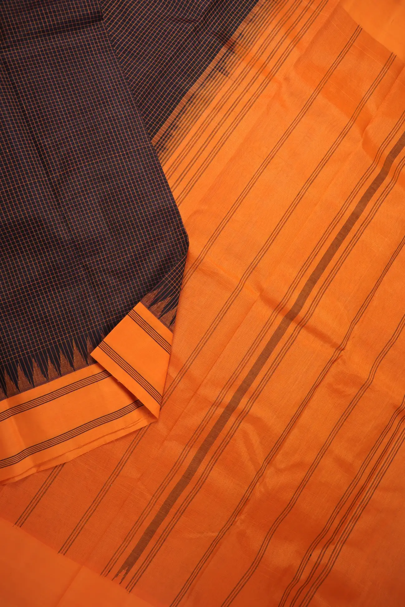 navy-checked-gadwal-saree-sb000087-c