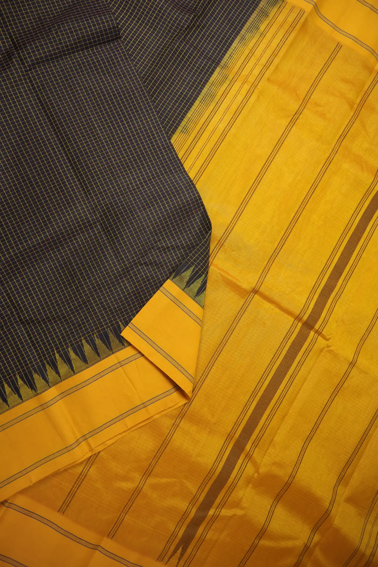 navy-checked-gadwal-saree-sb000088-c