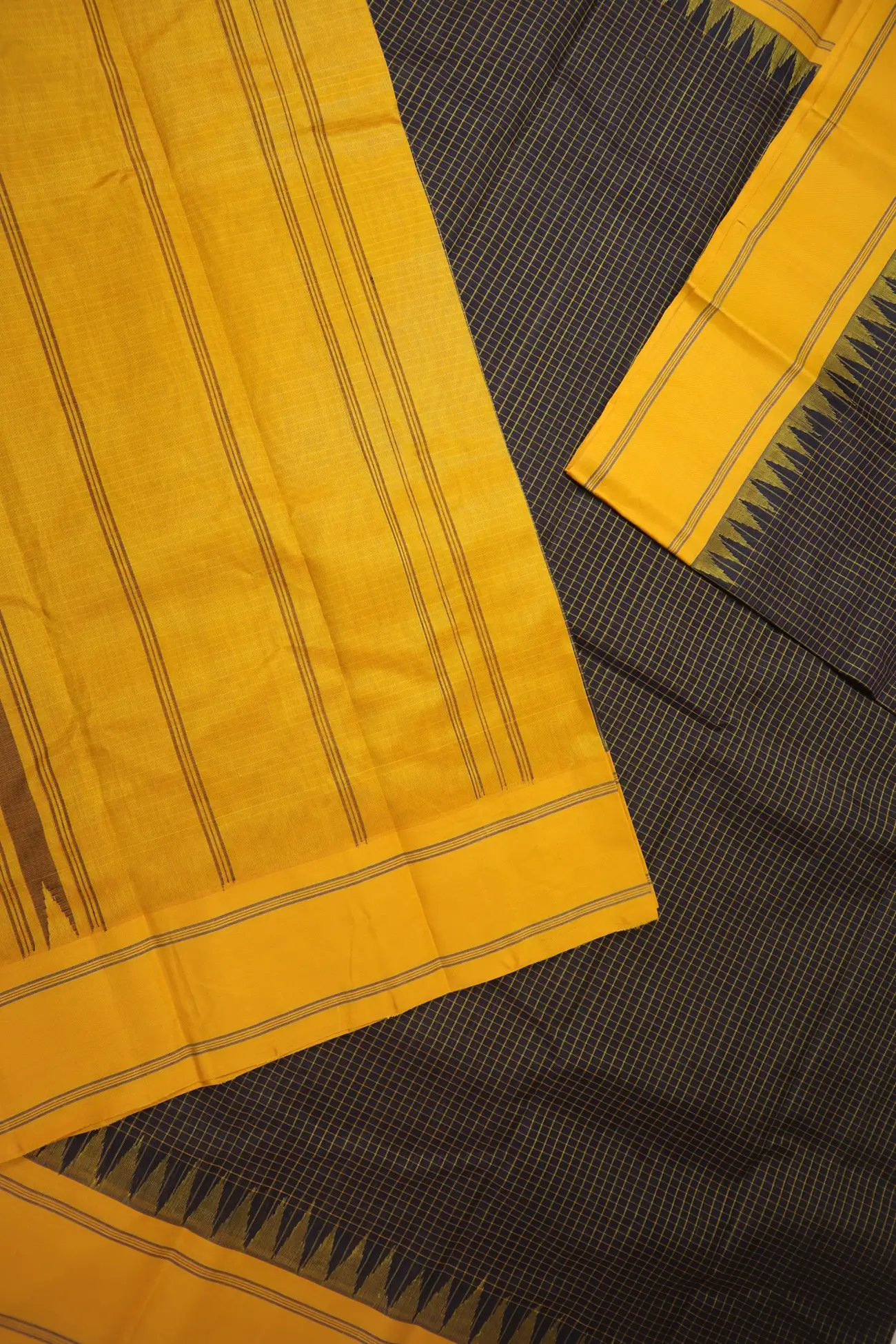 navy-checked-gadwal-saree-sb000088-f