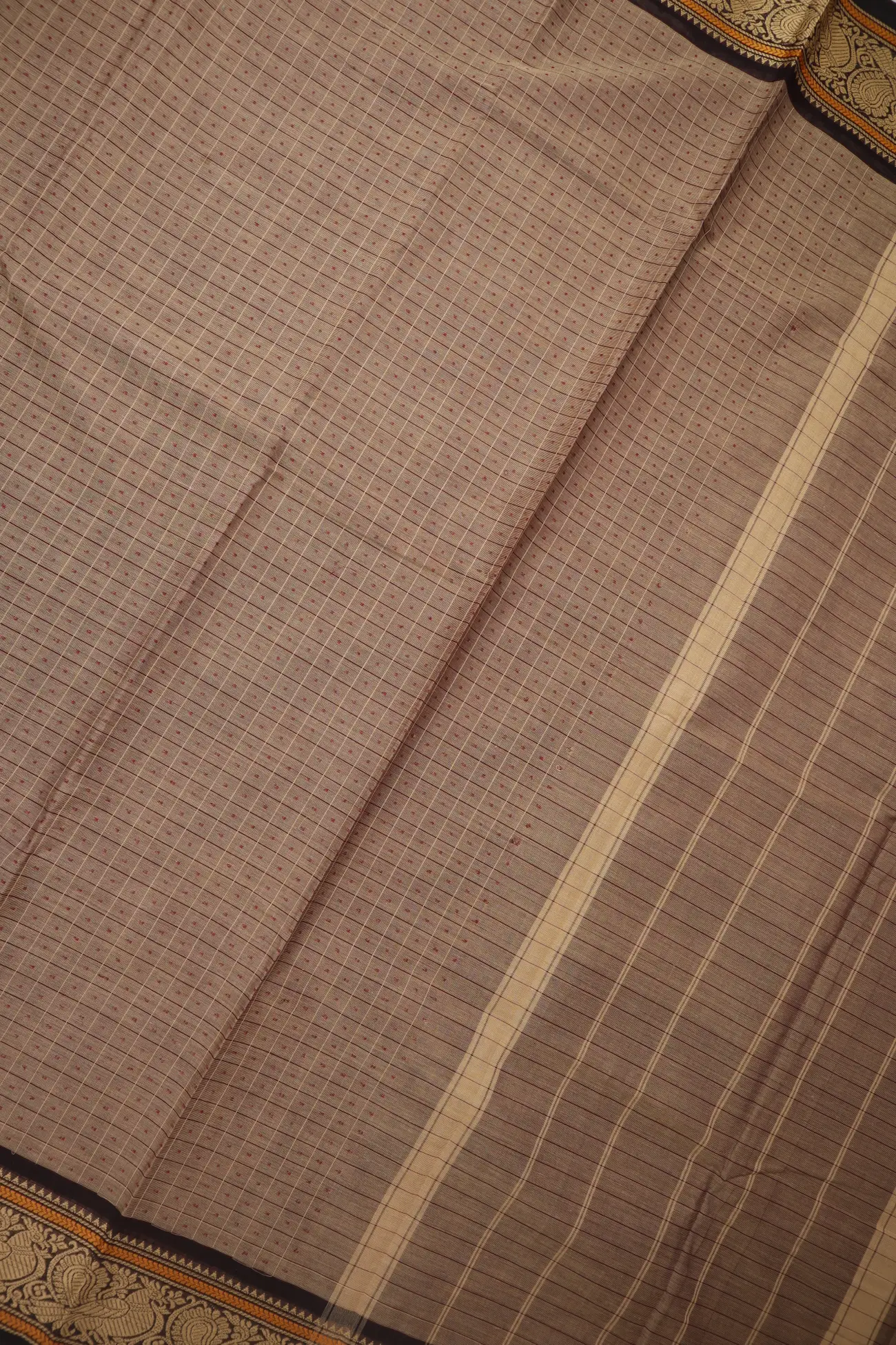 dim-gray-peacock-laksha-deepam-kanchi-cotton-saree-uu005521-d