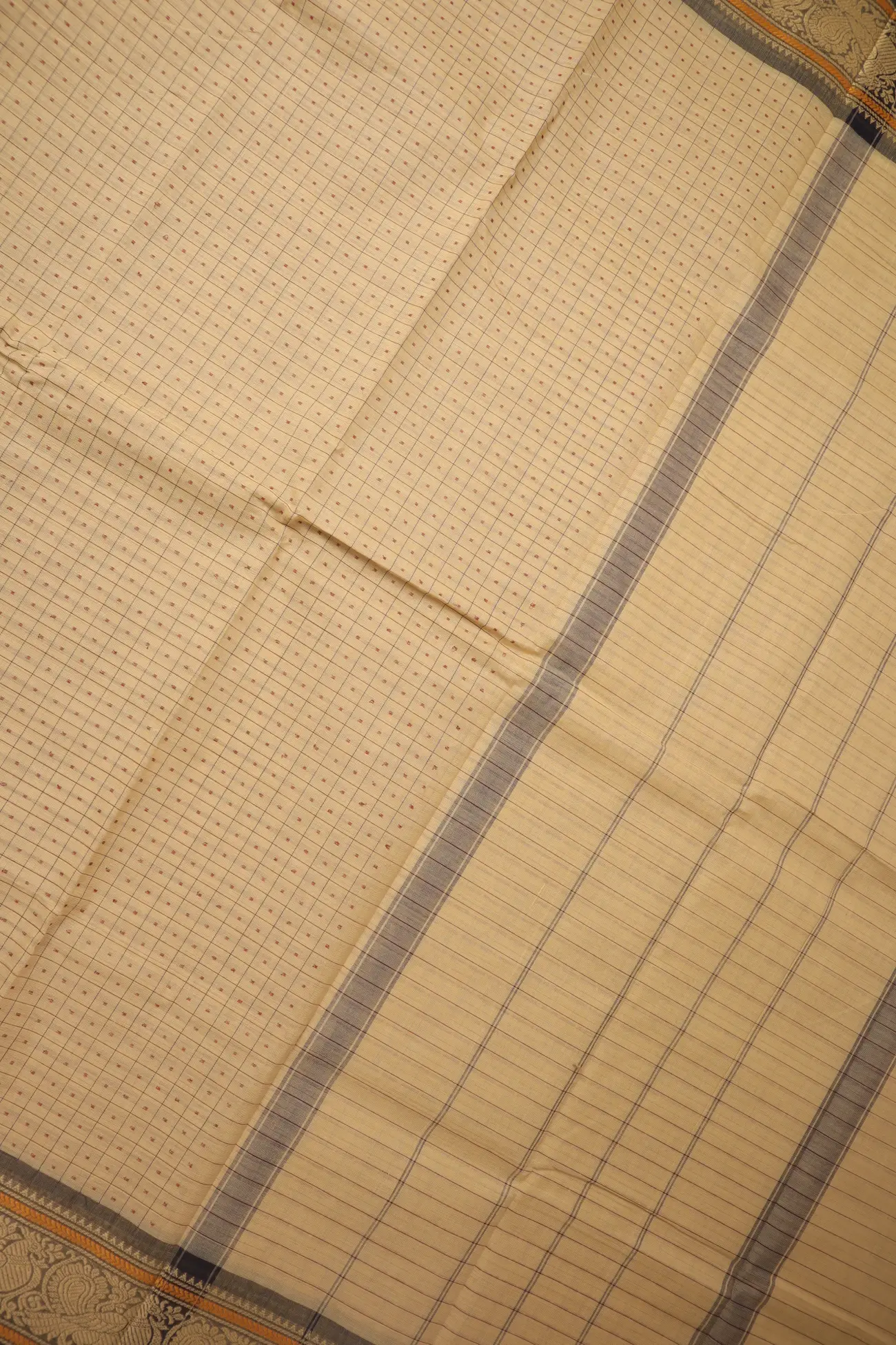 wheat-peacock-laksha-deepam-kanchi-cotton-saree-uu005519-d