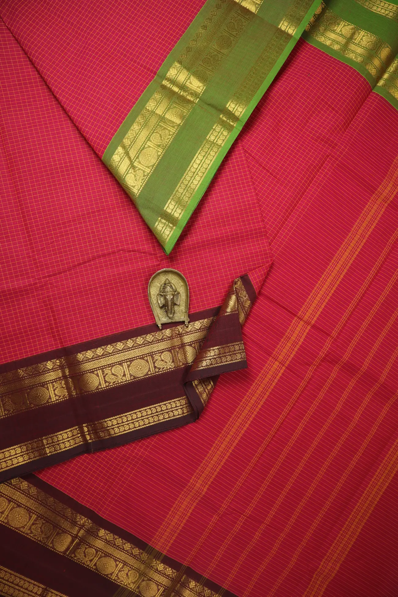 red-peacock-checked-saree-ck002800-b
