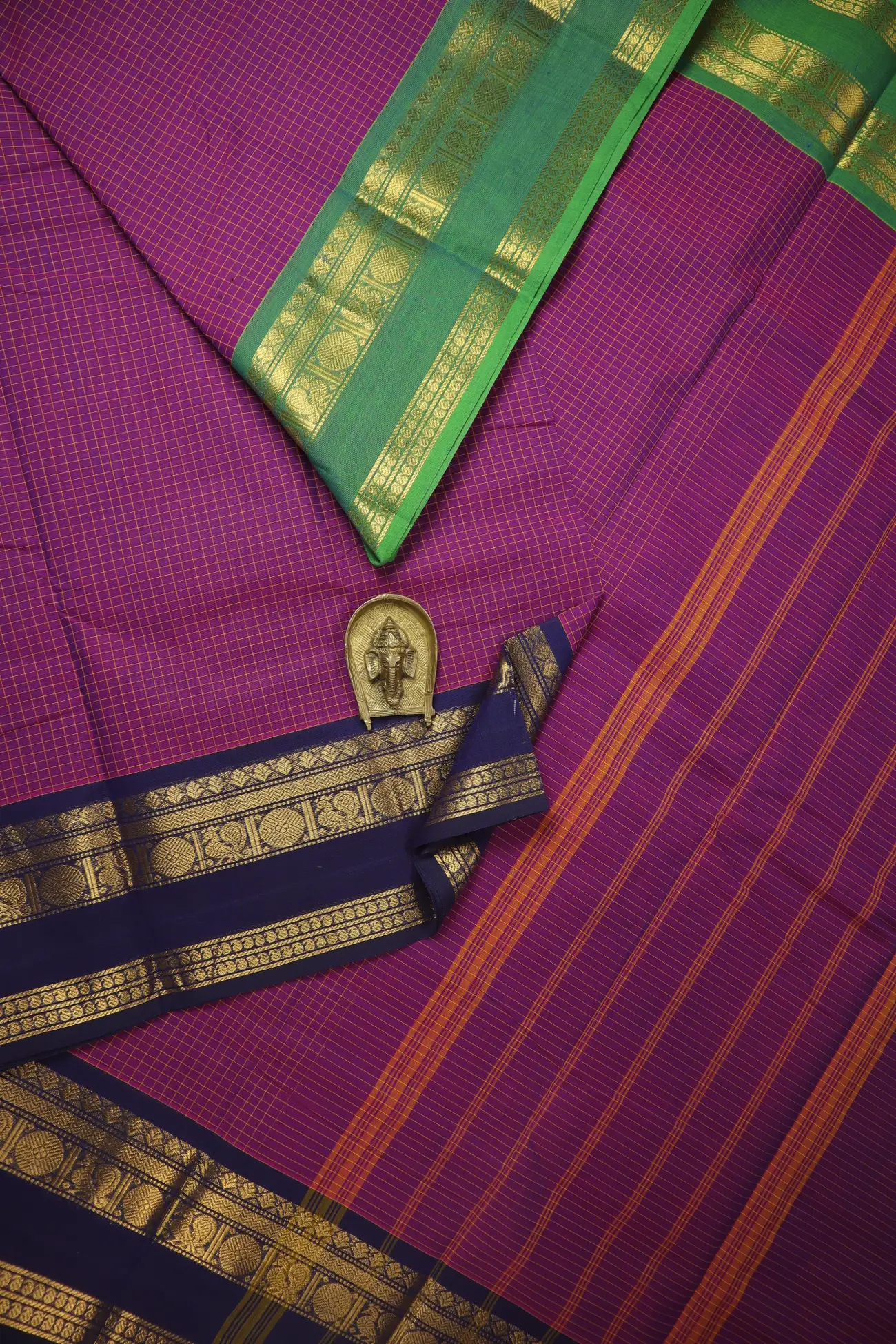 magenta-peacock-checked-saree-ck002791-b