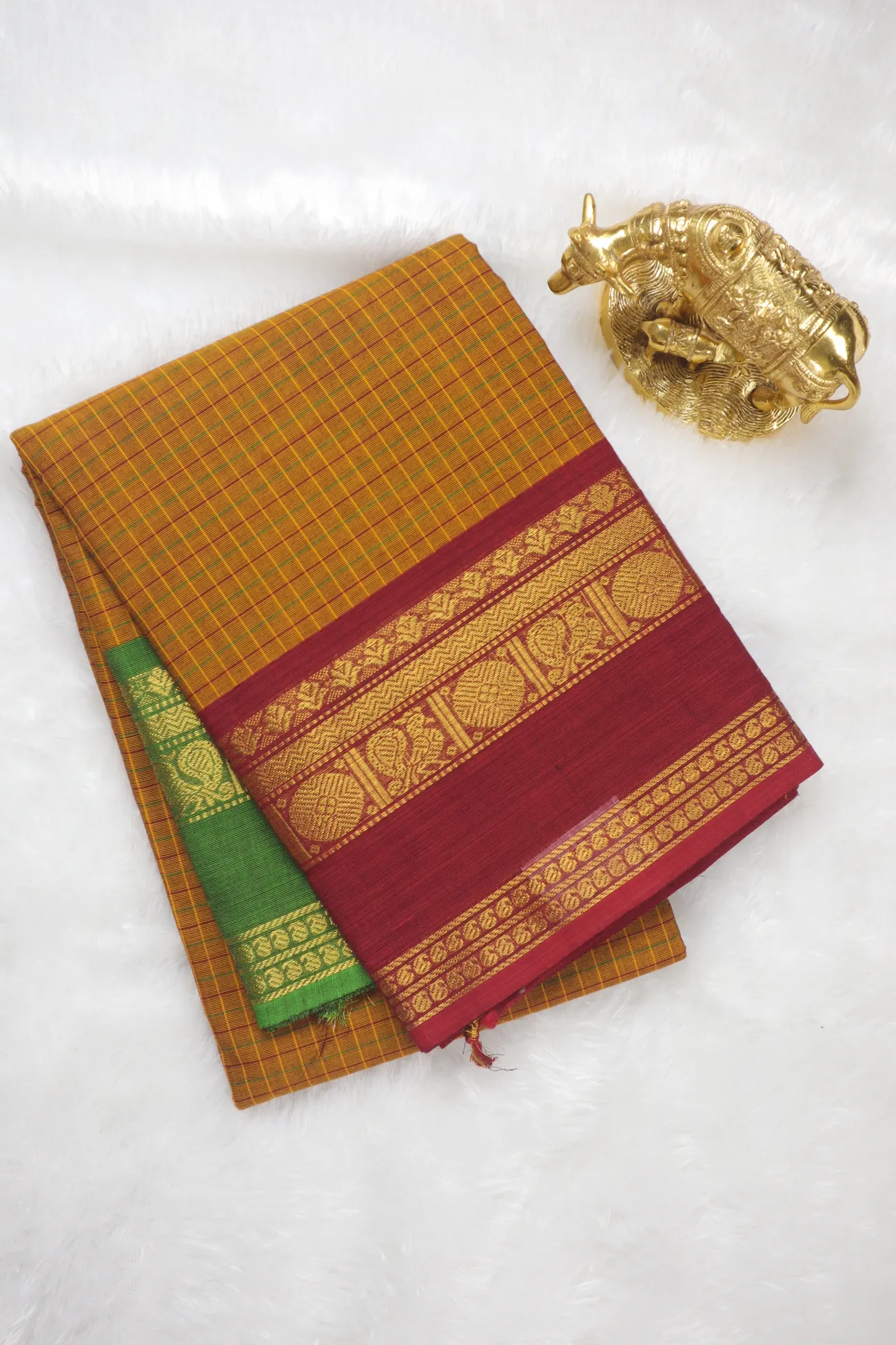 peru-peacock-checked-saree-ck002789-a
