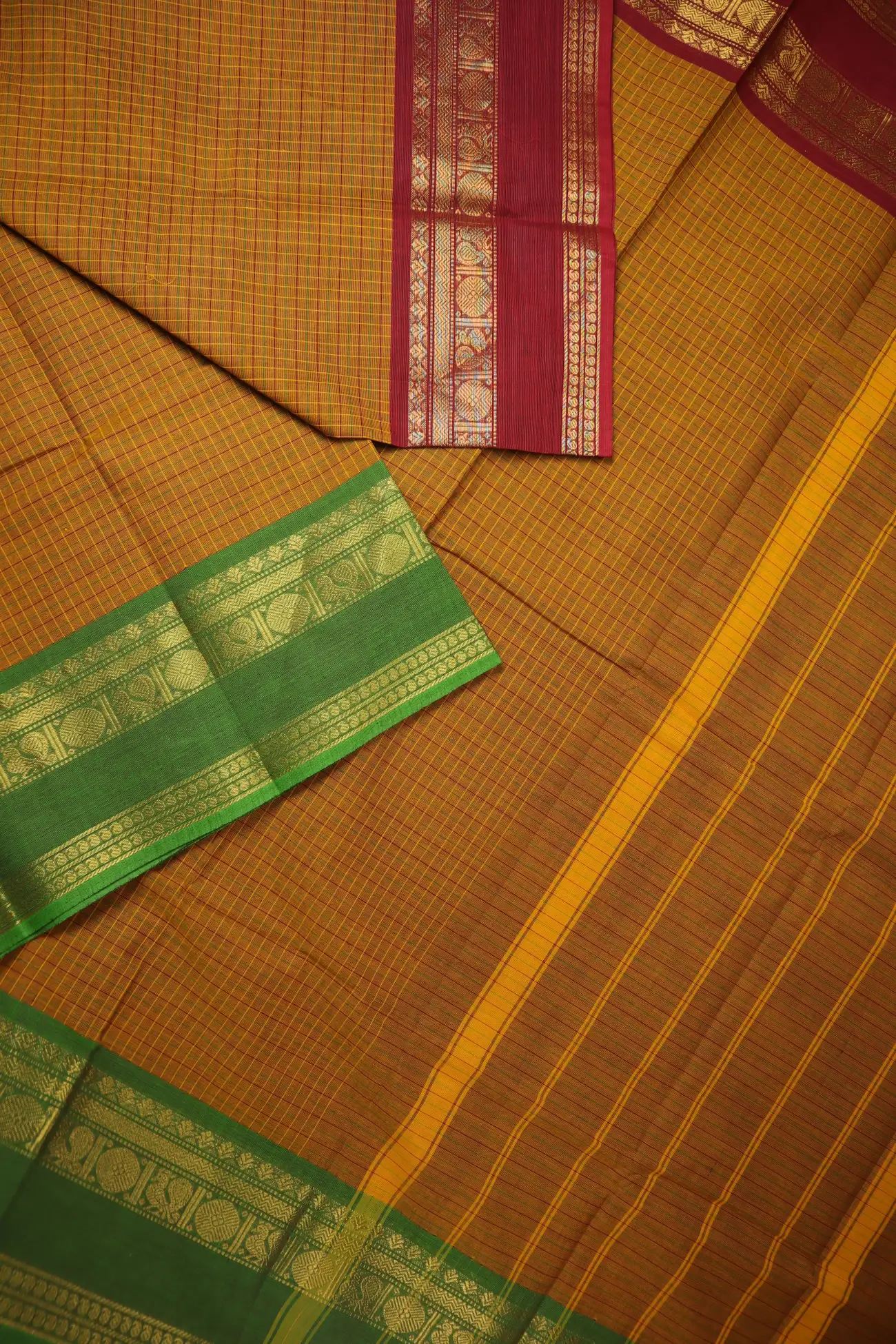 peru-peacock-checked-saree-ck002789-c