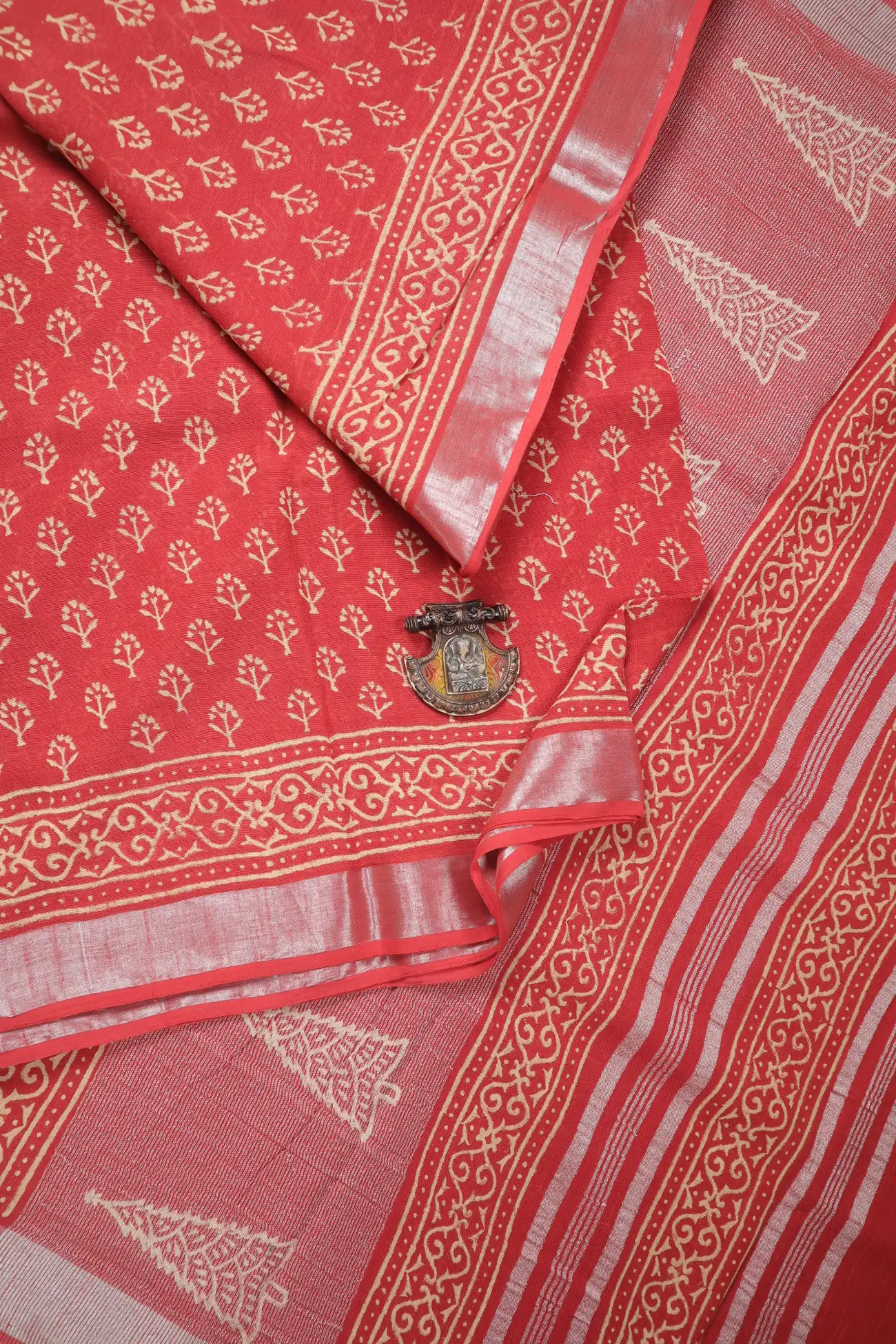 salmon-flower-linen-printed-hand-block-printed-saree-lnp000174-b