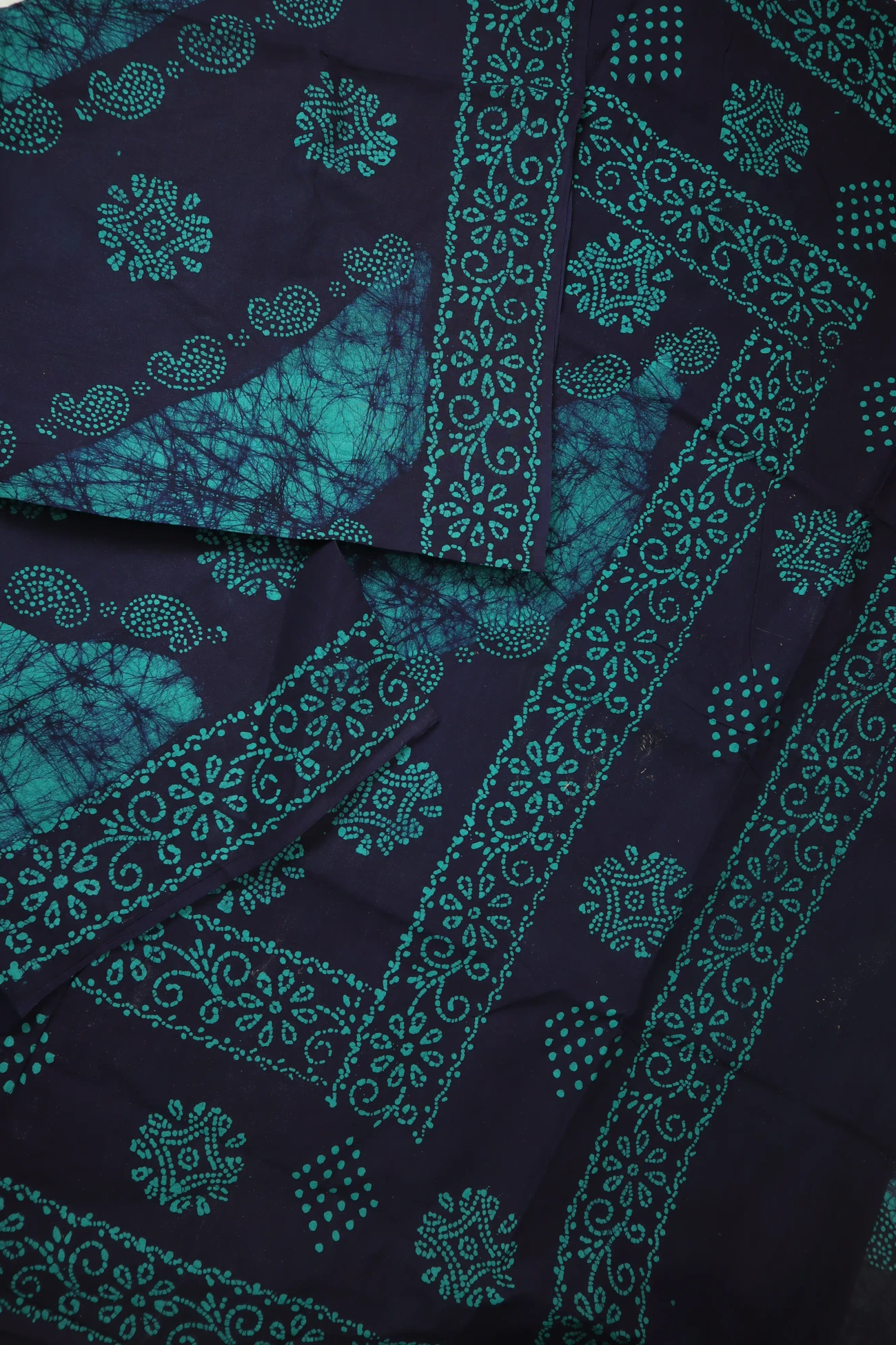 navy-batik-madurai-sungudi-saree-ss006291-b