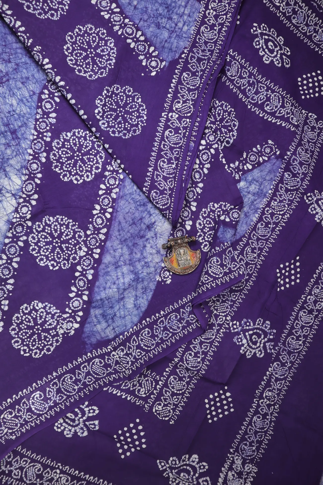 purple-batik-madurai-sungudi-saree-ss006300-a