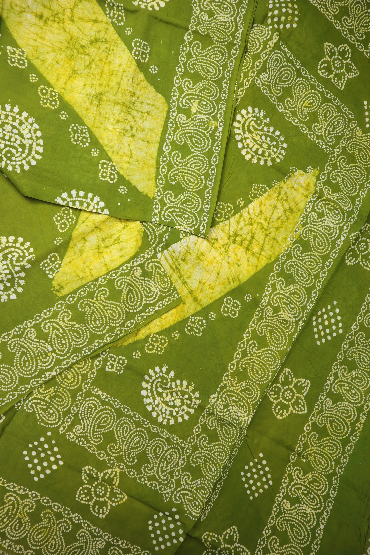 green-batik-madurai-sungudi-saree-ss006293-b