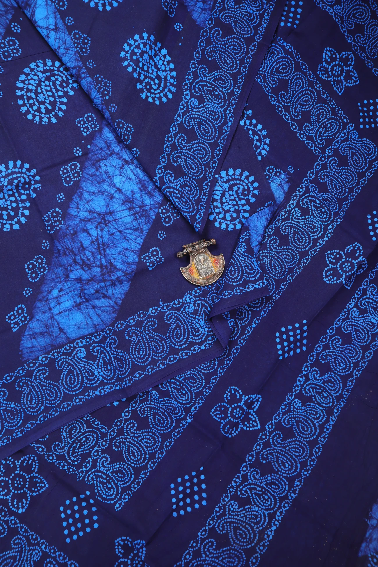 navy-batik-madurai-sungudi-saree-ss006294-a
