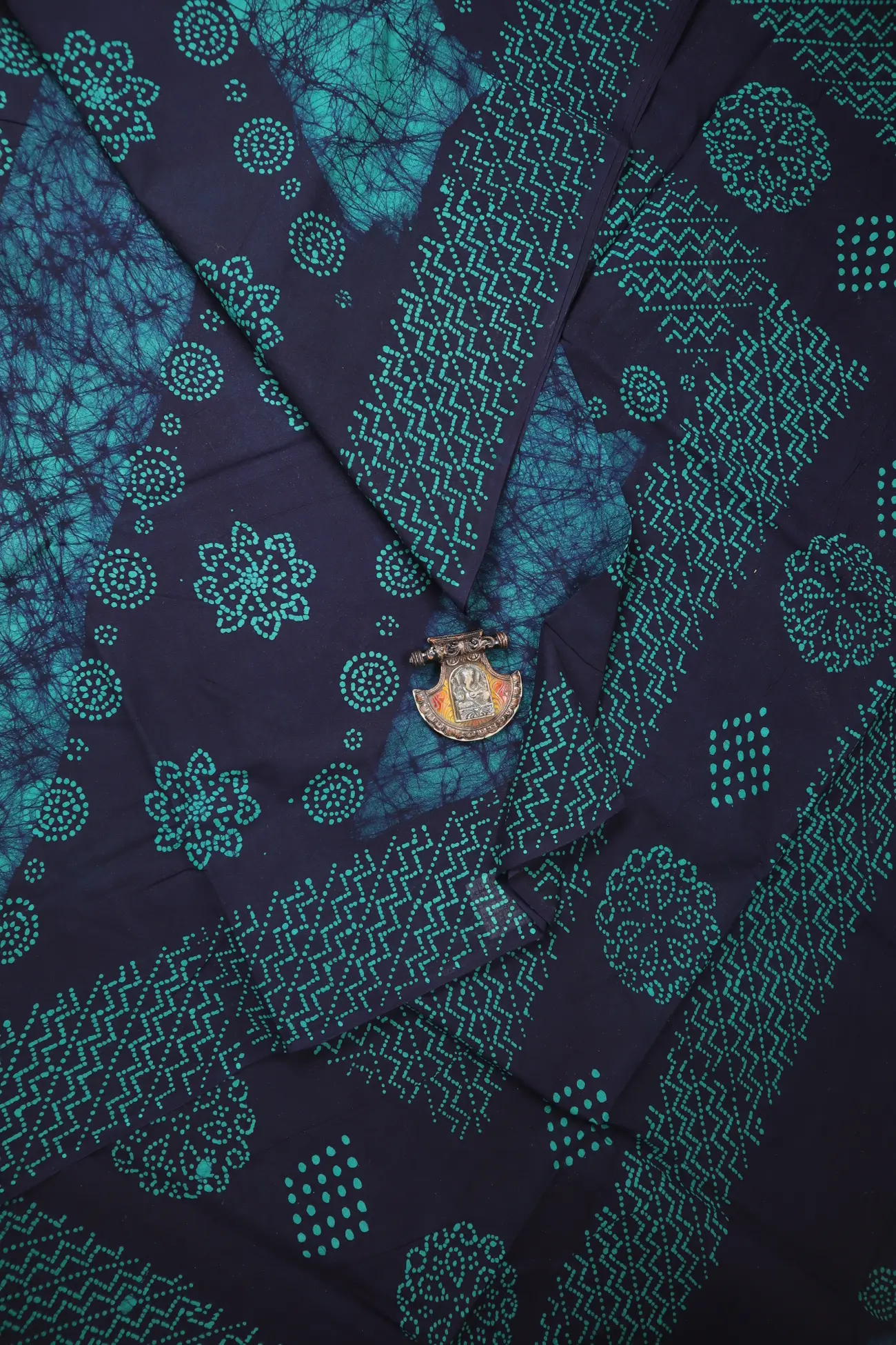 navy-batik-madurai-sungudi-saree-ss006287-a