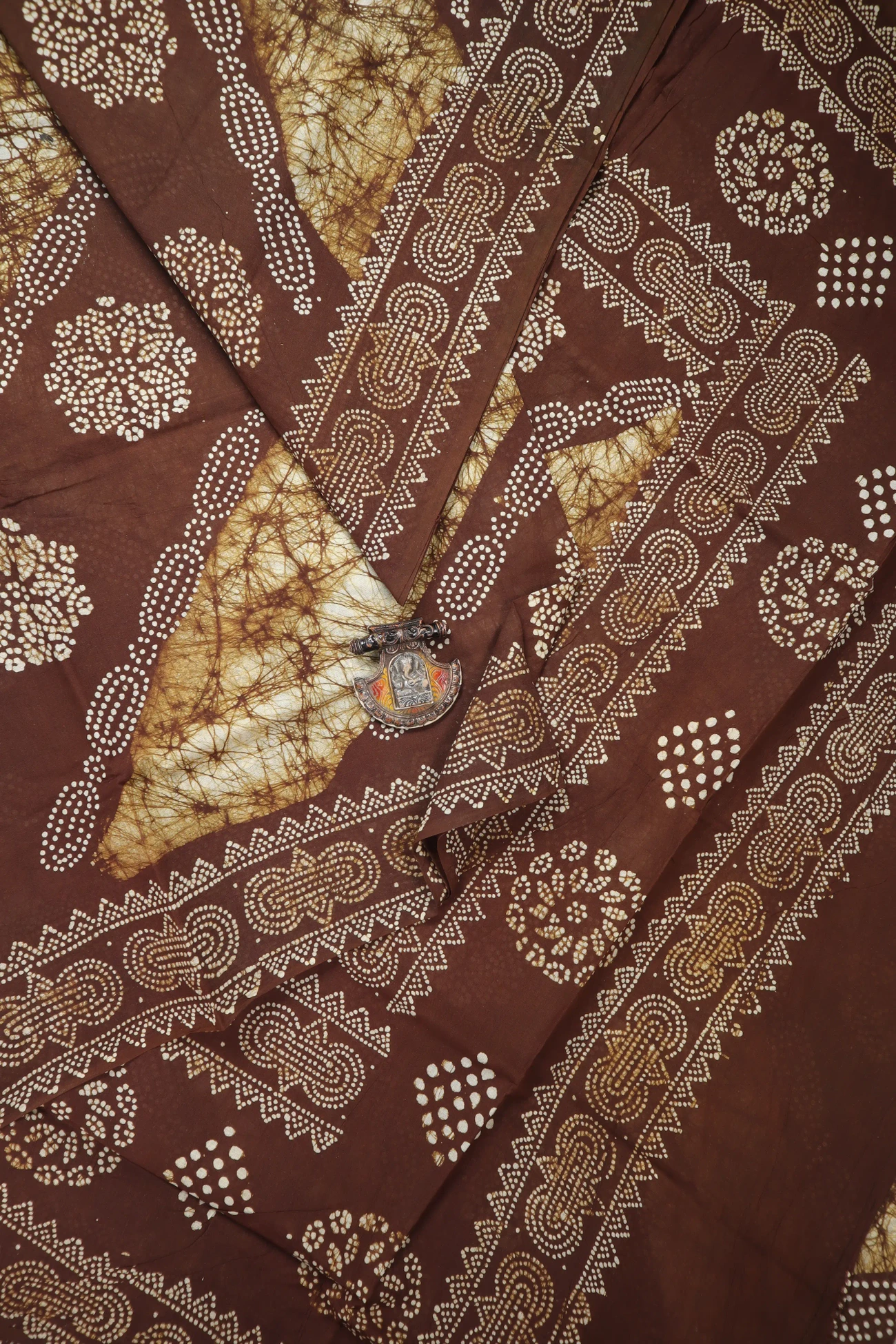 brown-batik-madurai-sungudi-saree-ss006298-a