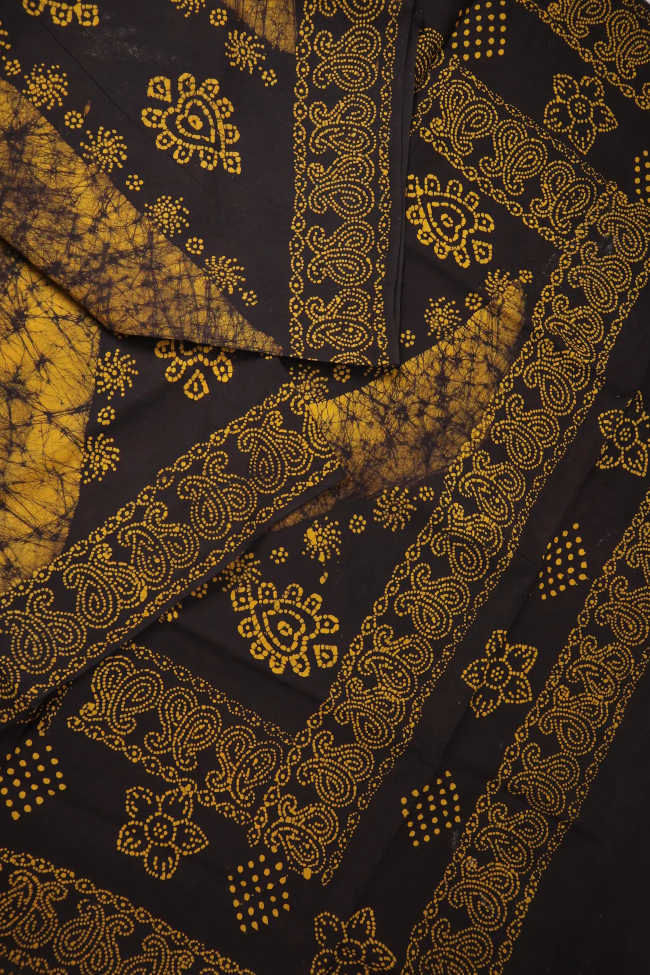 coffee-brown-batik-madurai-sungudi-saree-ss006288-b