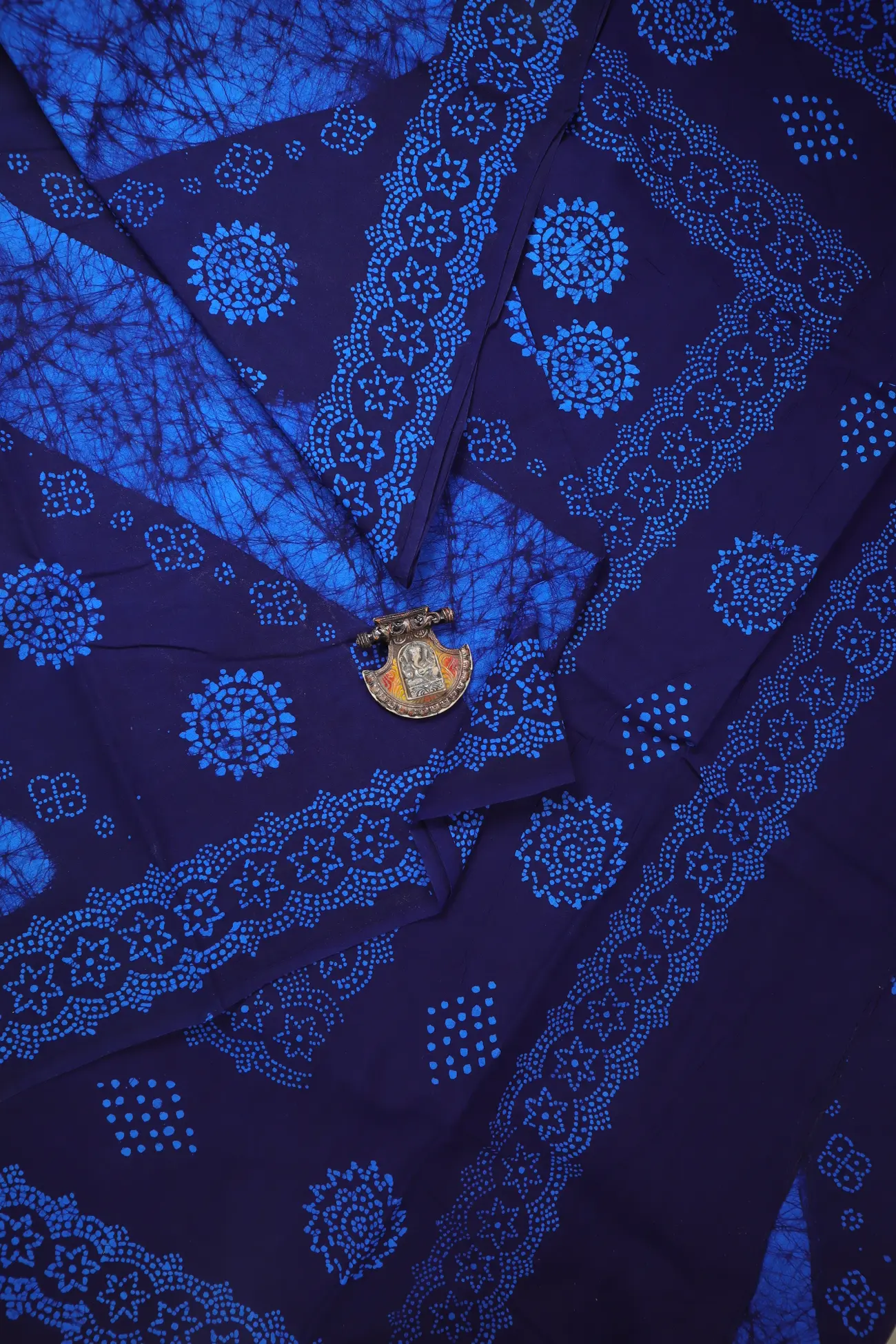 navy-batik-madurai-sungudi-saree-ssb000037-a
