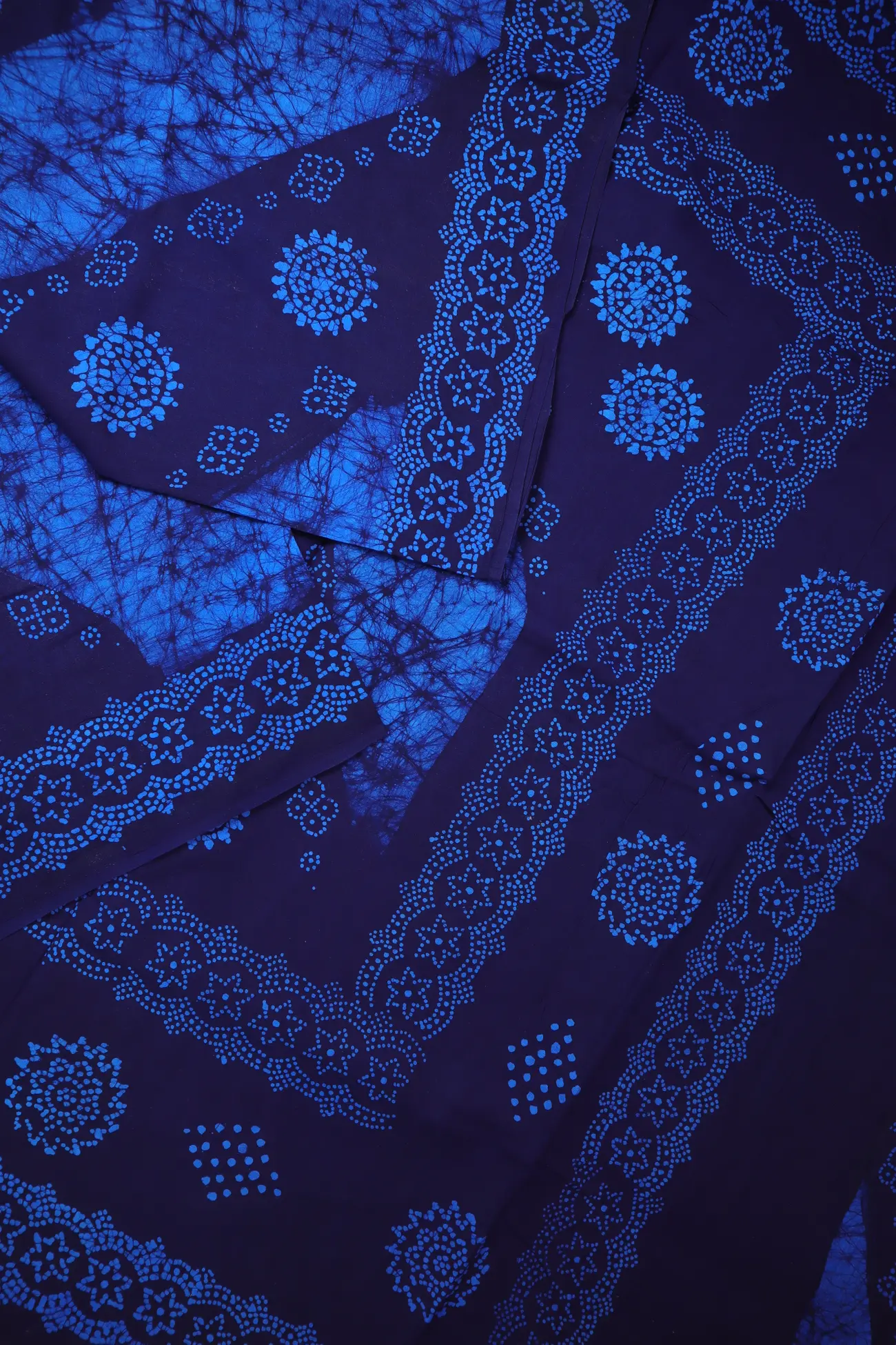 navy-batik-madurai-sungudi-saree-ssb000037-b