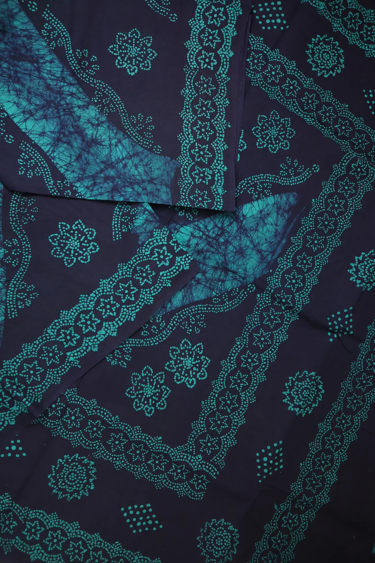 navy-batik-madurai-sungudi-saree-ssb000051-b