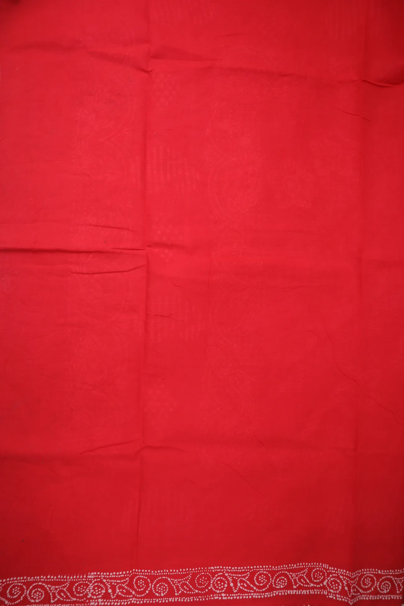 red-batik-madurai-sungudi-saree-ssb000052-c