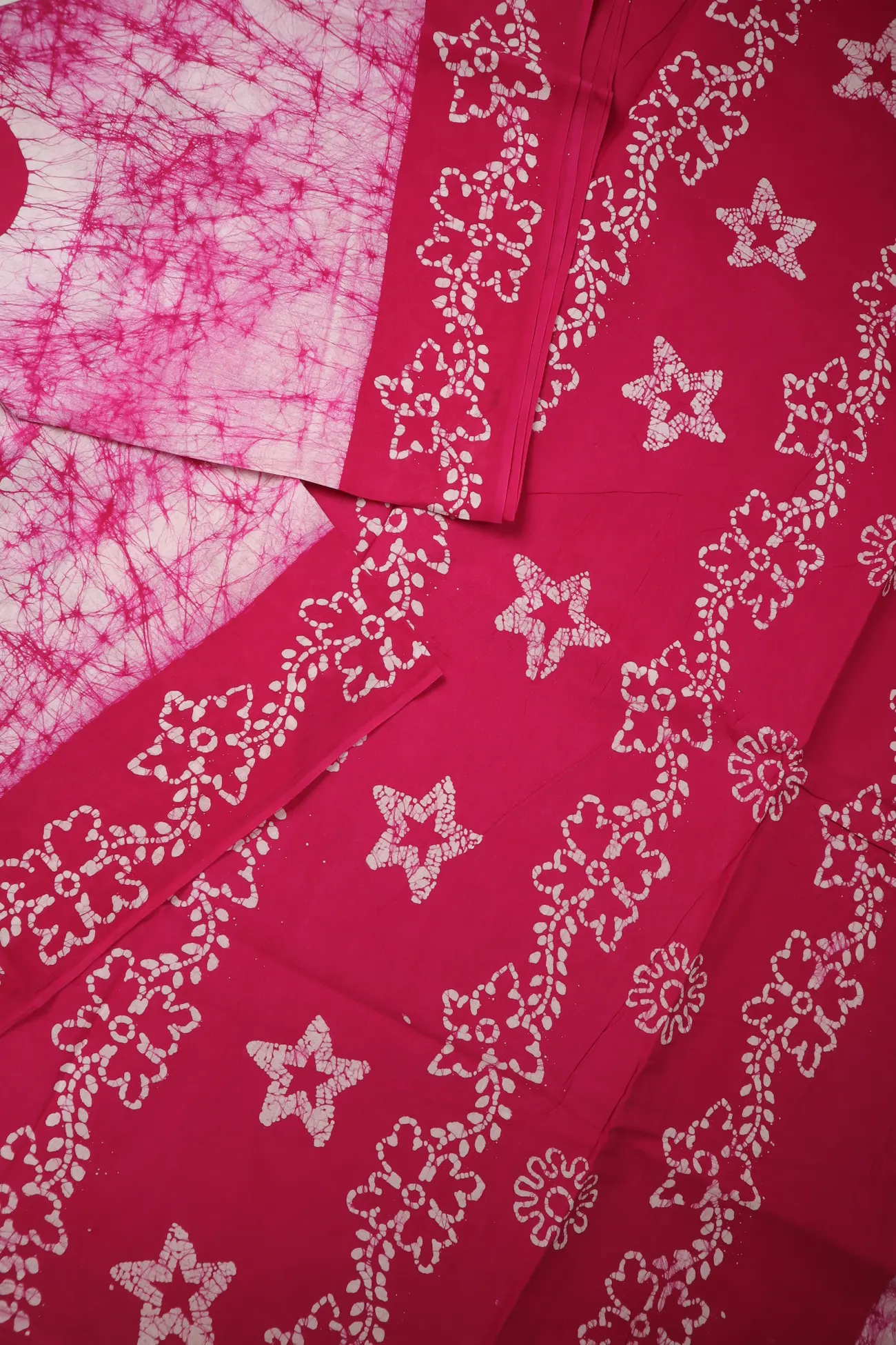 pink-batik-madurai-sungudi-saree-ssb000027-b