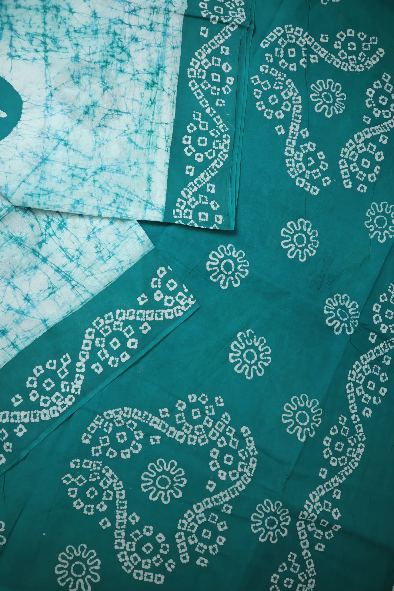 teal-batik-madurai-sungudi-saree-ssb000055-b